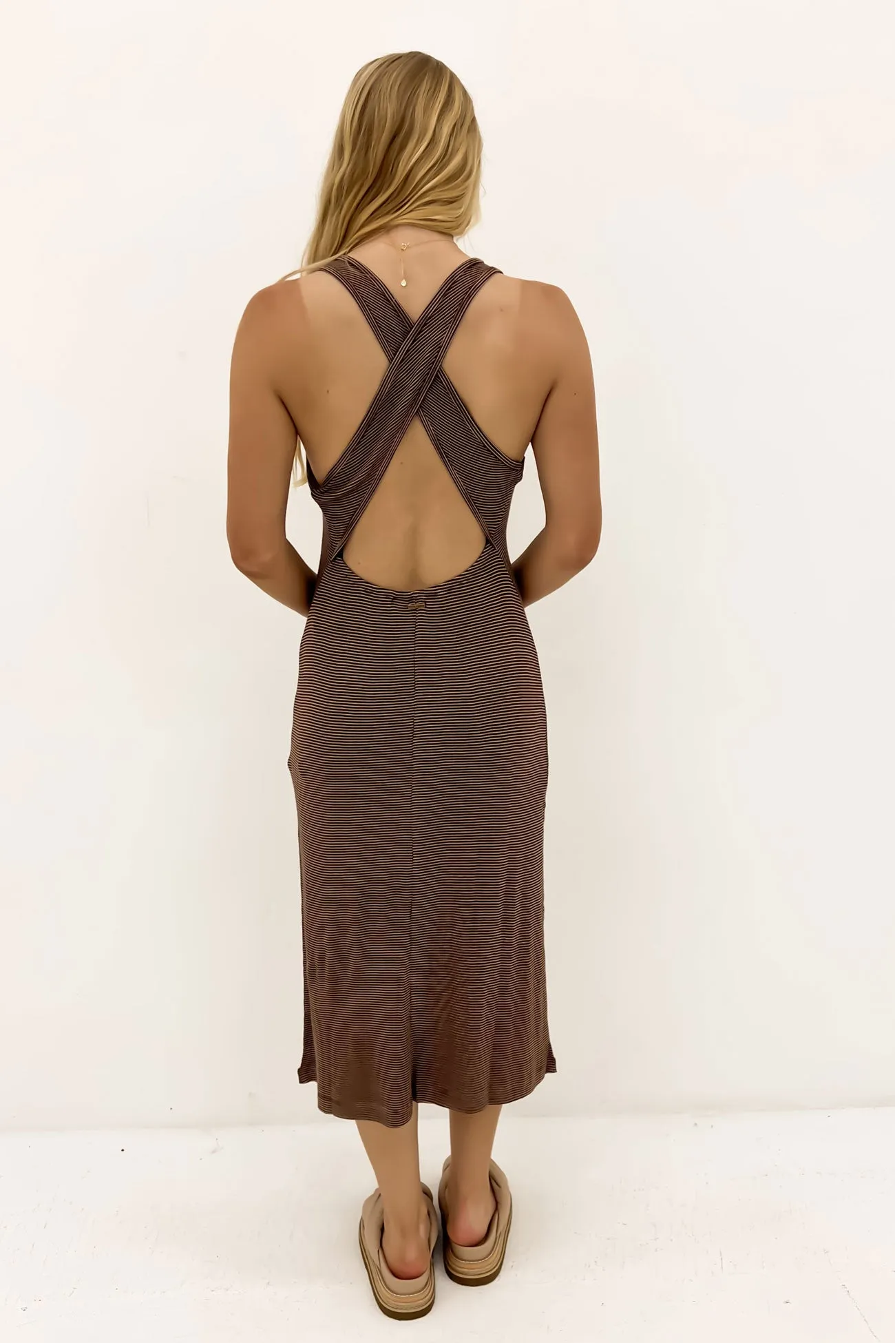 Lounge Vibe Perfect Shape Fleurmaid Dress Bear Brown