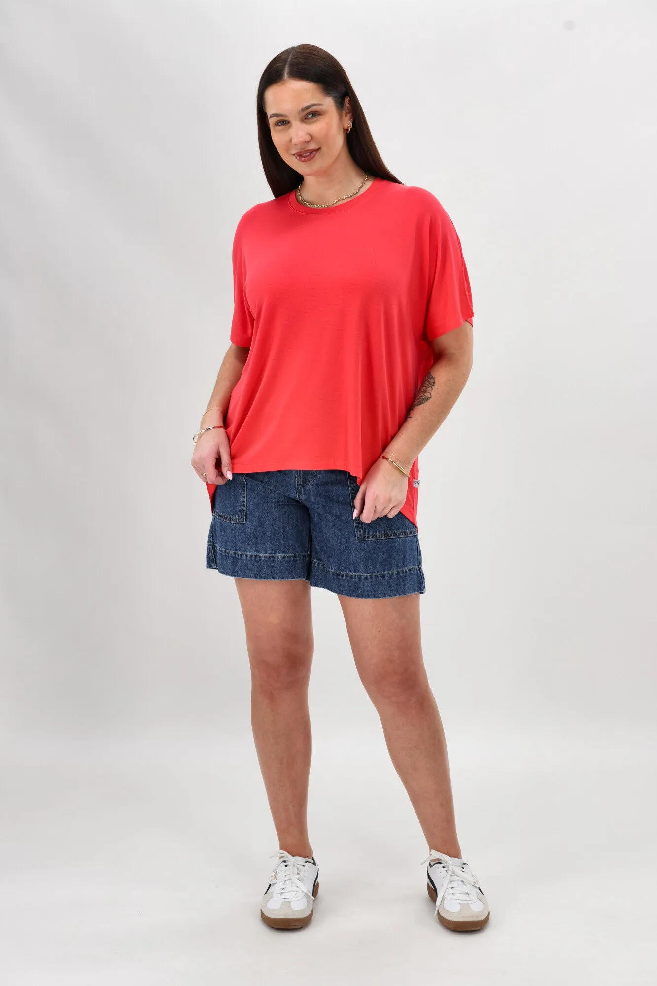 Comfortable UV Protective Coating Shine On Essential Comfort Tee Coral