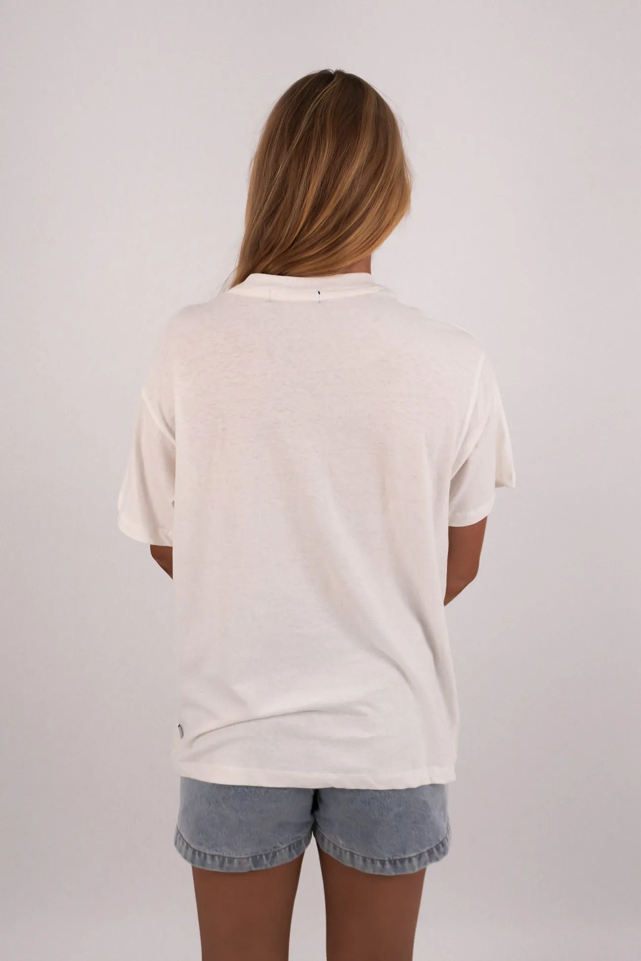 Weekend Essential Bright and Bold Amalfi Relaxed Tee Vintage White