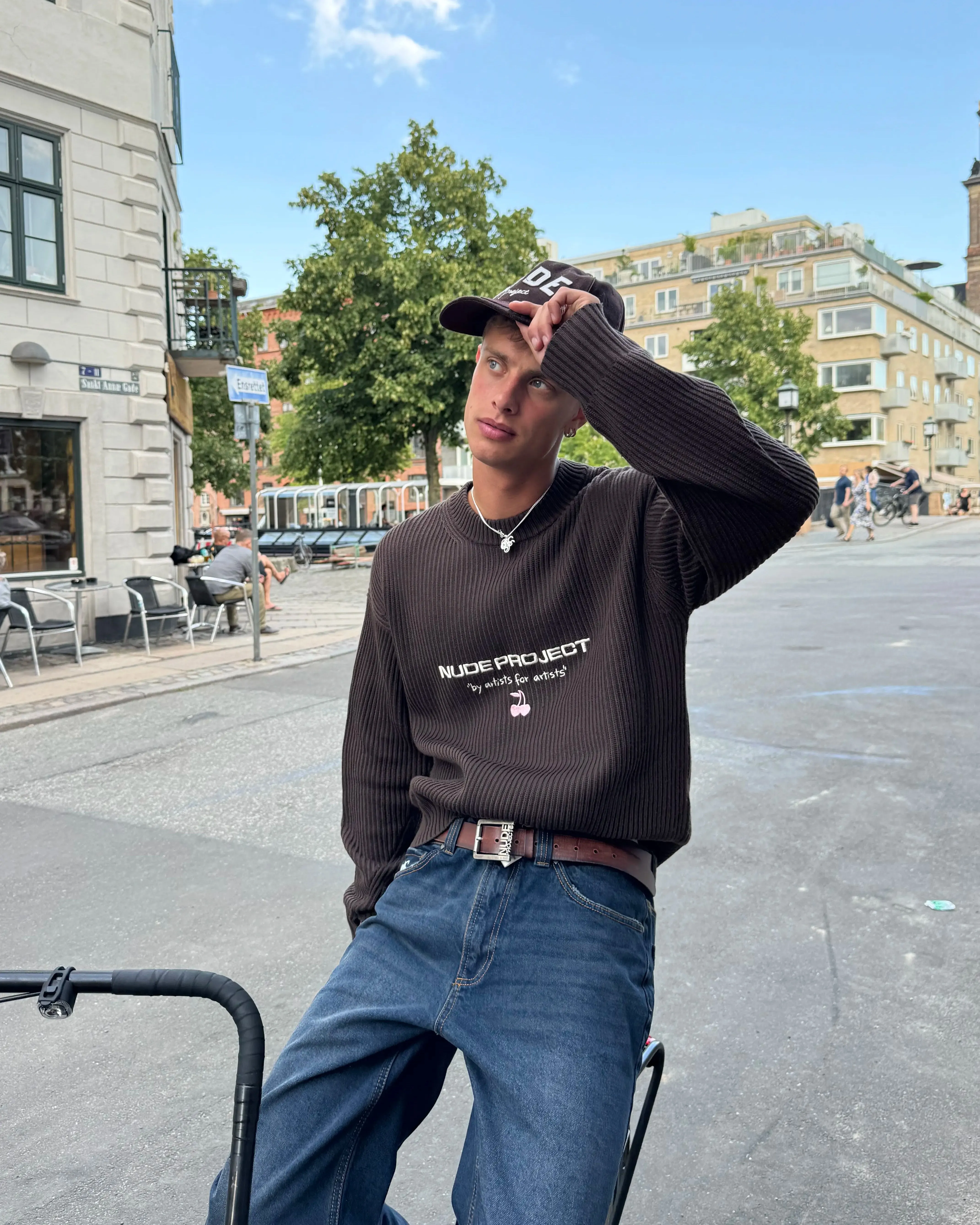 Wavy Knit Sweater Brown Layered Collar Option Go-To Fit