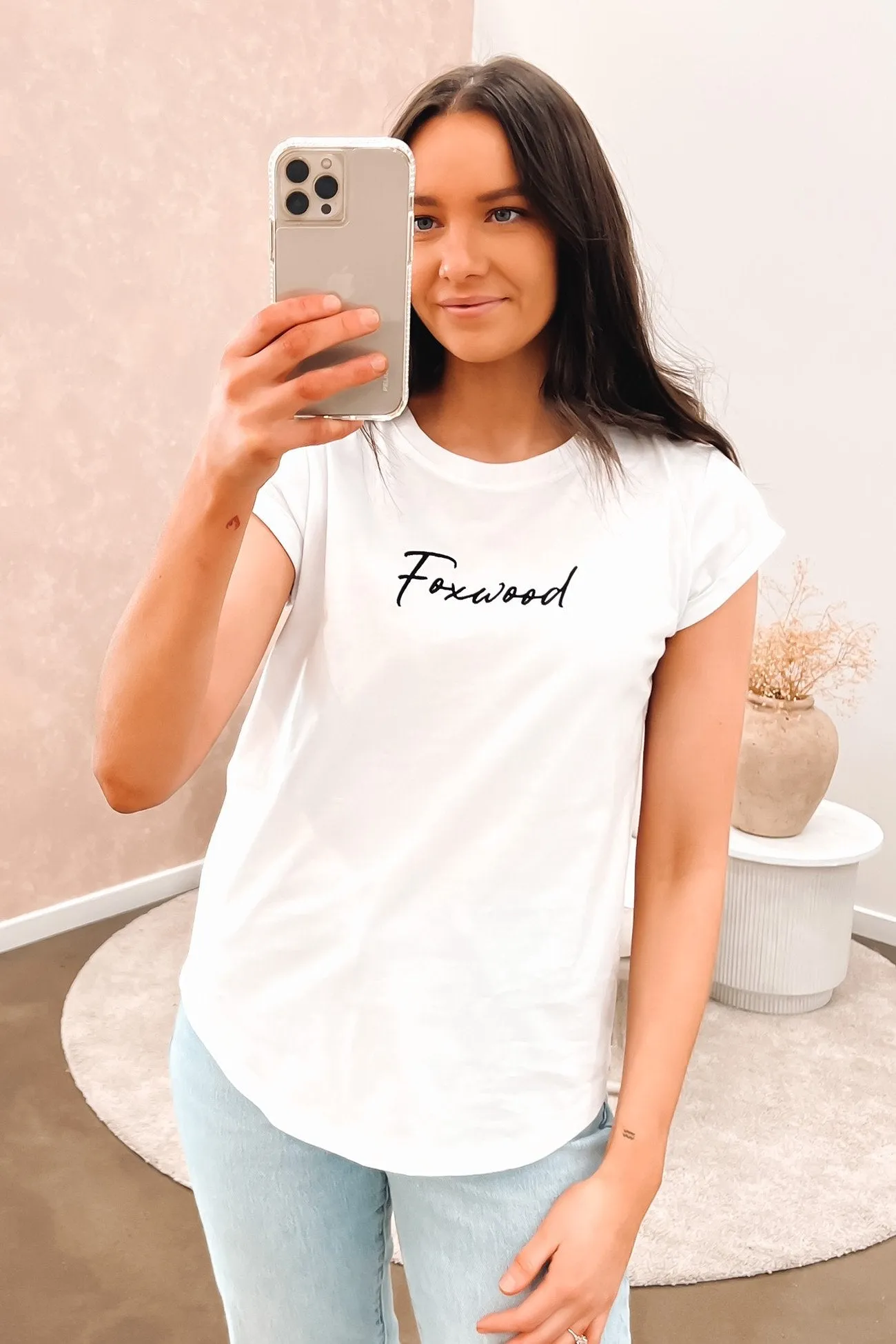 Signature Tee White Casual Vibe