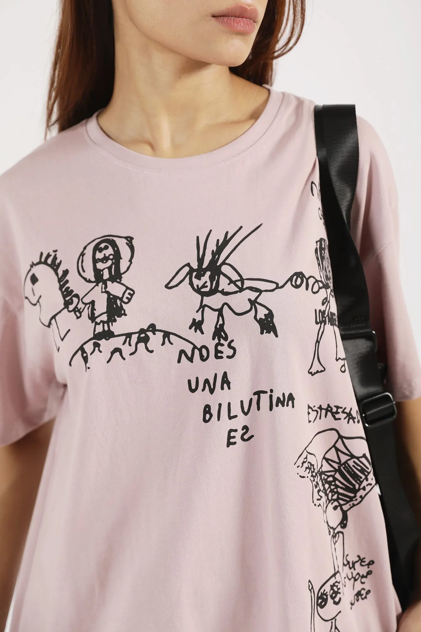 MoistureControlFibers Smooth Finish GRAPHIC OVERSIZED TEE