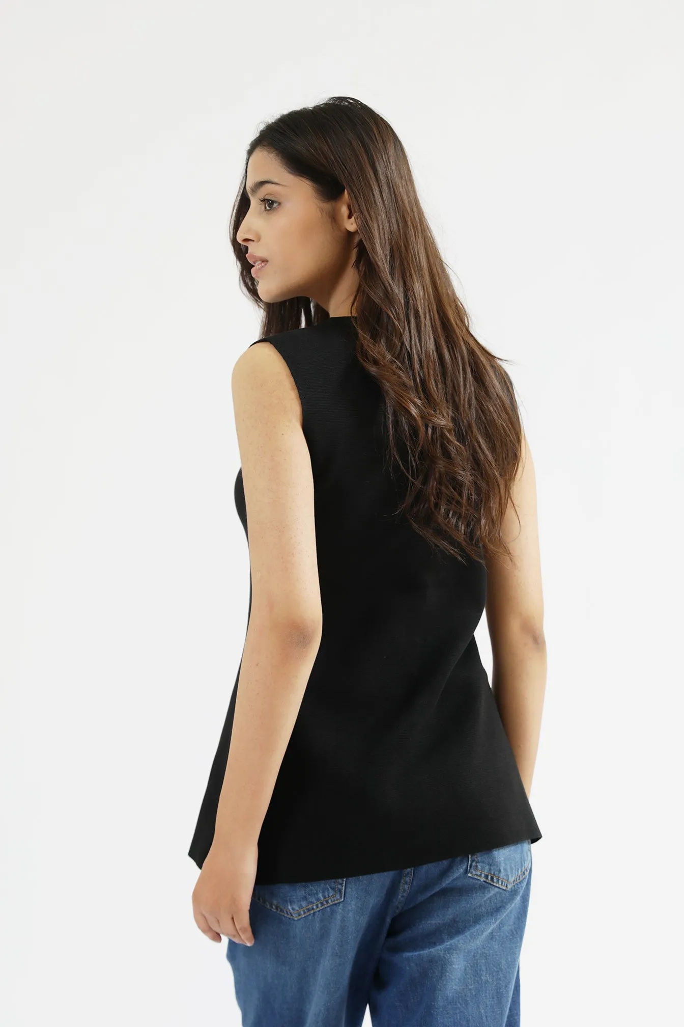 SLEEVELESS KNITTED TOP Pure Shape