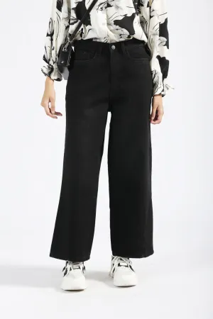 SLOUCHY FIT DENIM Trail Ready