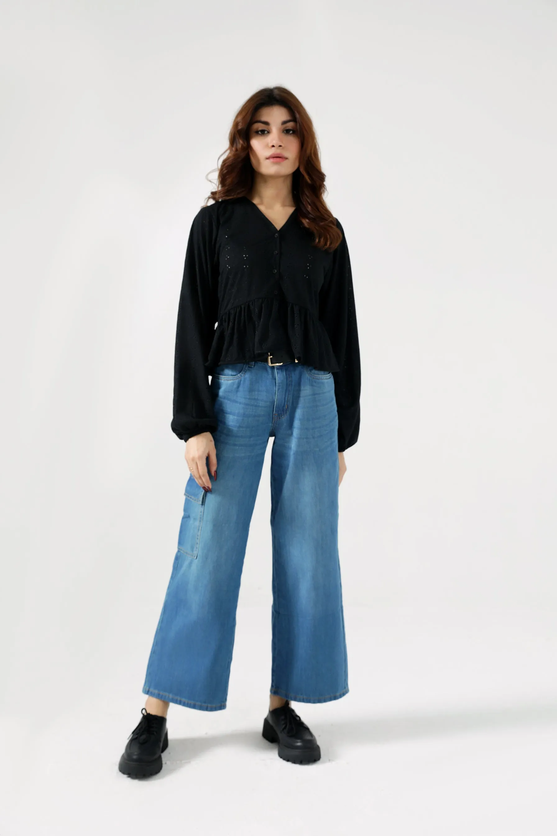 EMBROIDERED KNITTED BLOUSE MoistureWicking Textured Weave