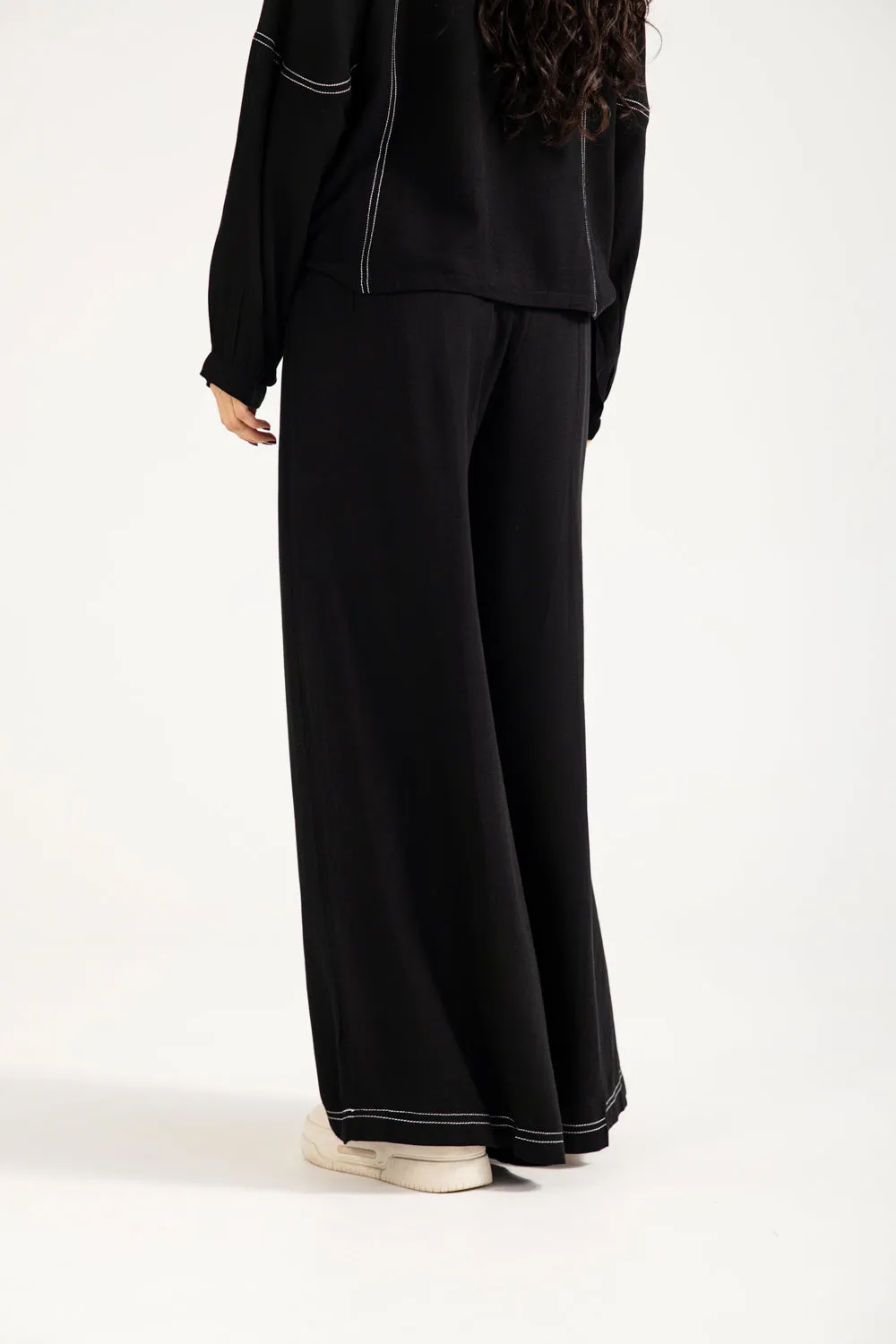 WIDE LEG TROUSER Adjustable Closure