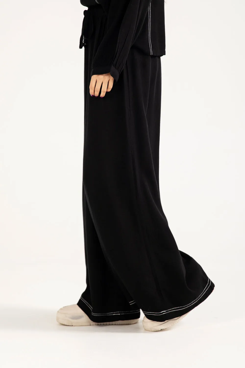 Moisture Lock Technology Tapered leg WIDE LEG TROUSER