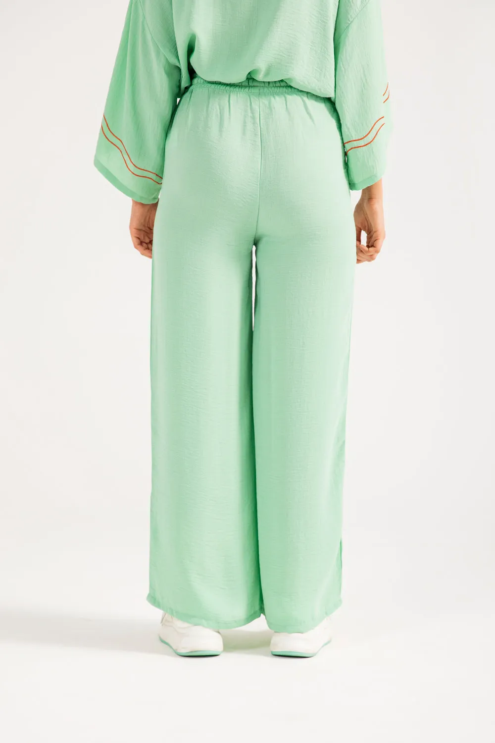 WIDE LEG TROUSER Layering Essential