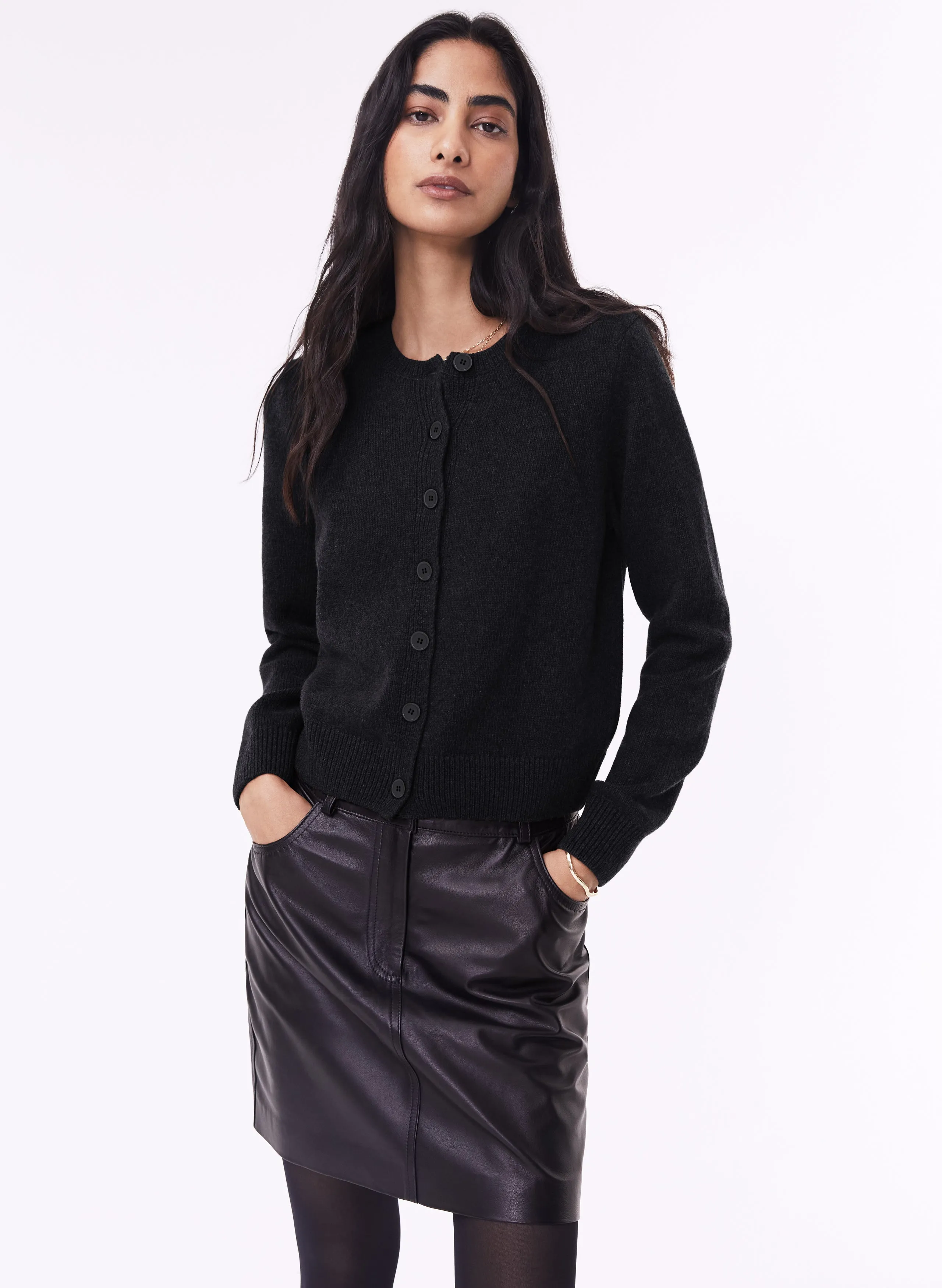 Solange Leather Skirt Side Pockets Curvy Fit