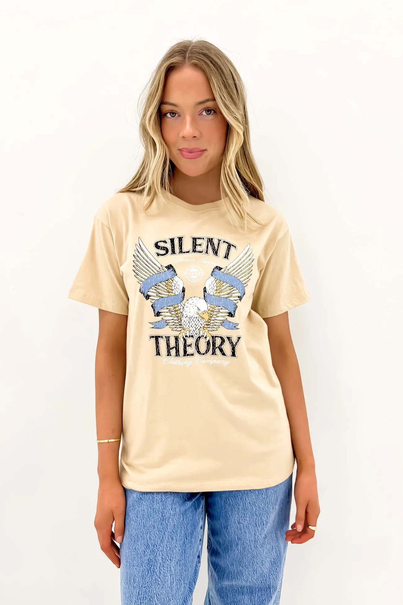 Spirit Tee Oat Floral Pattern