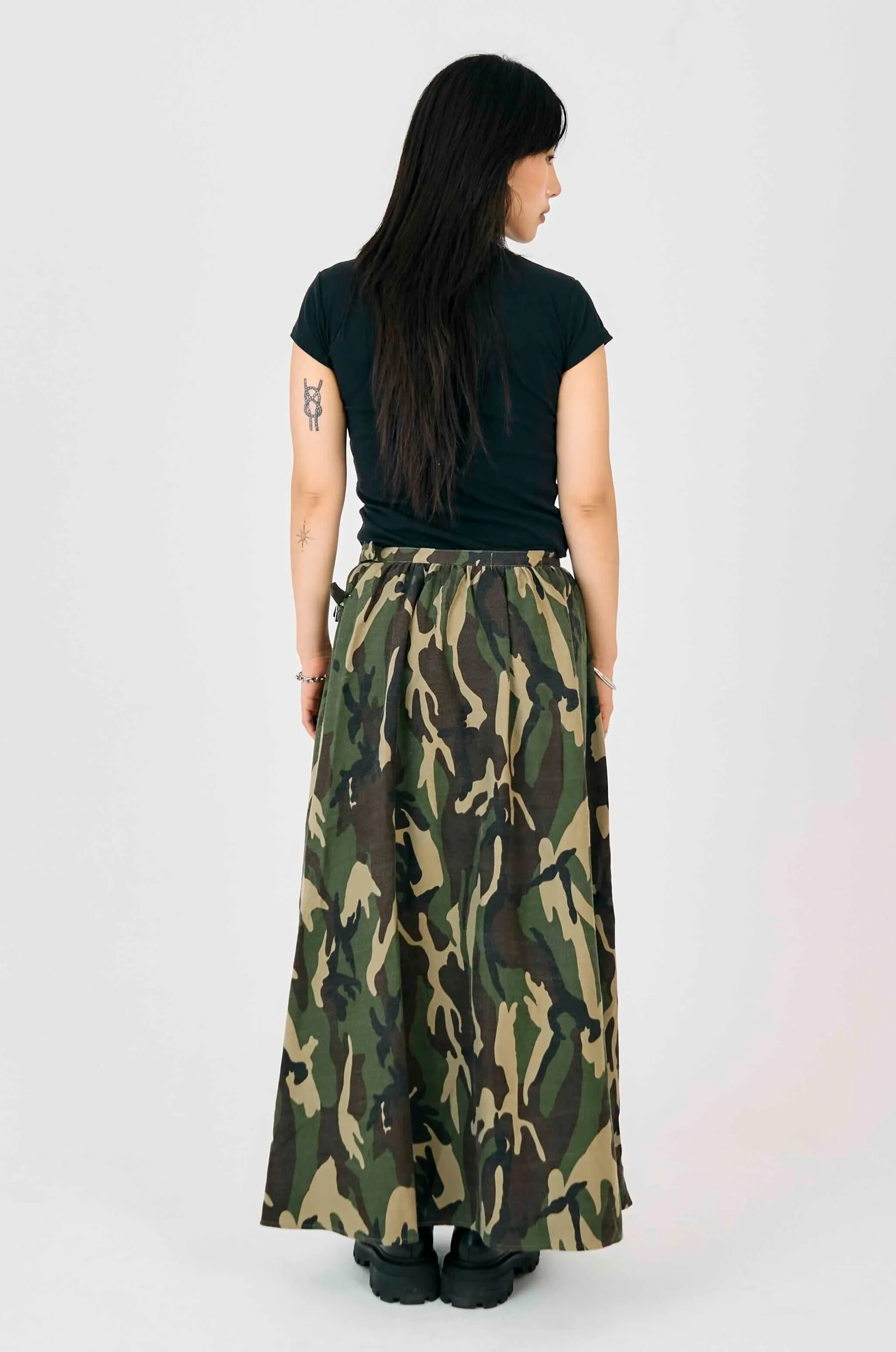 Hypoallergenic fabric Dust Proof Fabric Squad Camo Maxi Skirt
