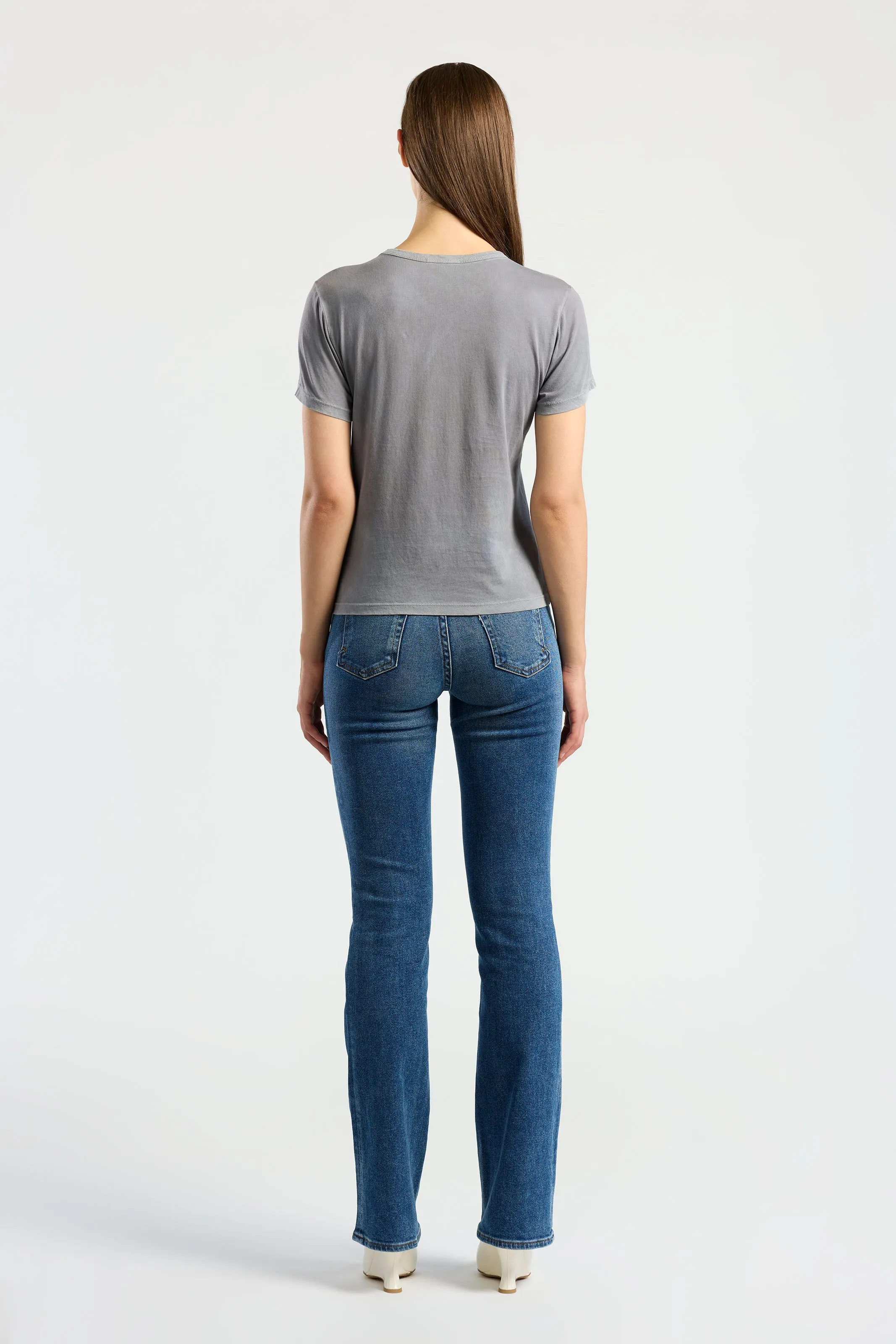 Standard Tee Retro Style futuristic