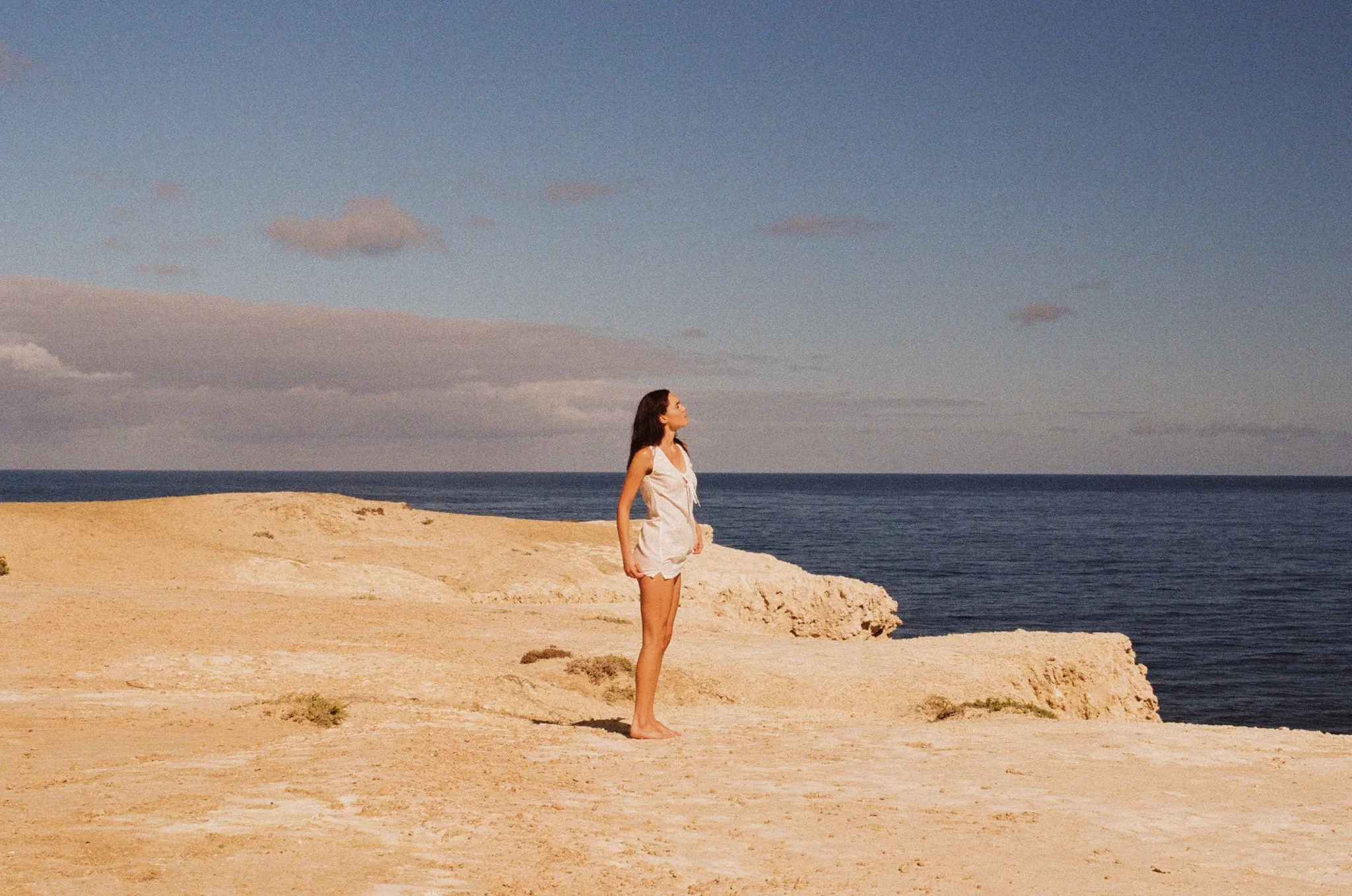 Stassi Dress White Elegant Outline