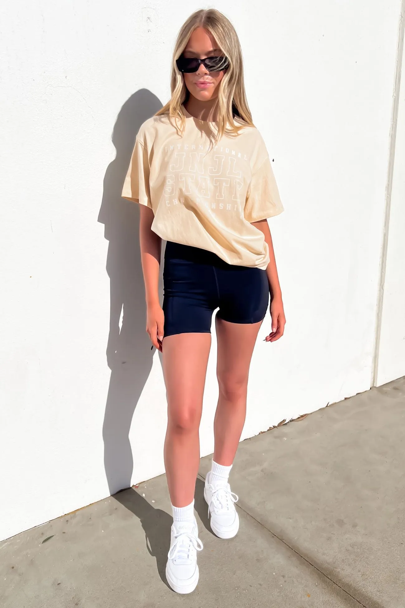 State International Tee Beige Sleek Fit