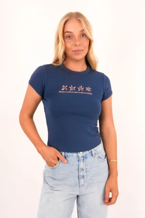 Minimal Comfort Style Non Restrictive Cut Stoney Time Ringer Tee Harbor Blue