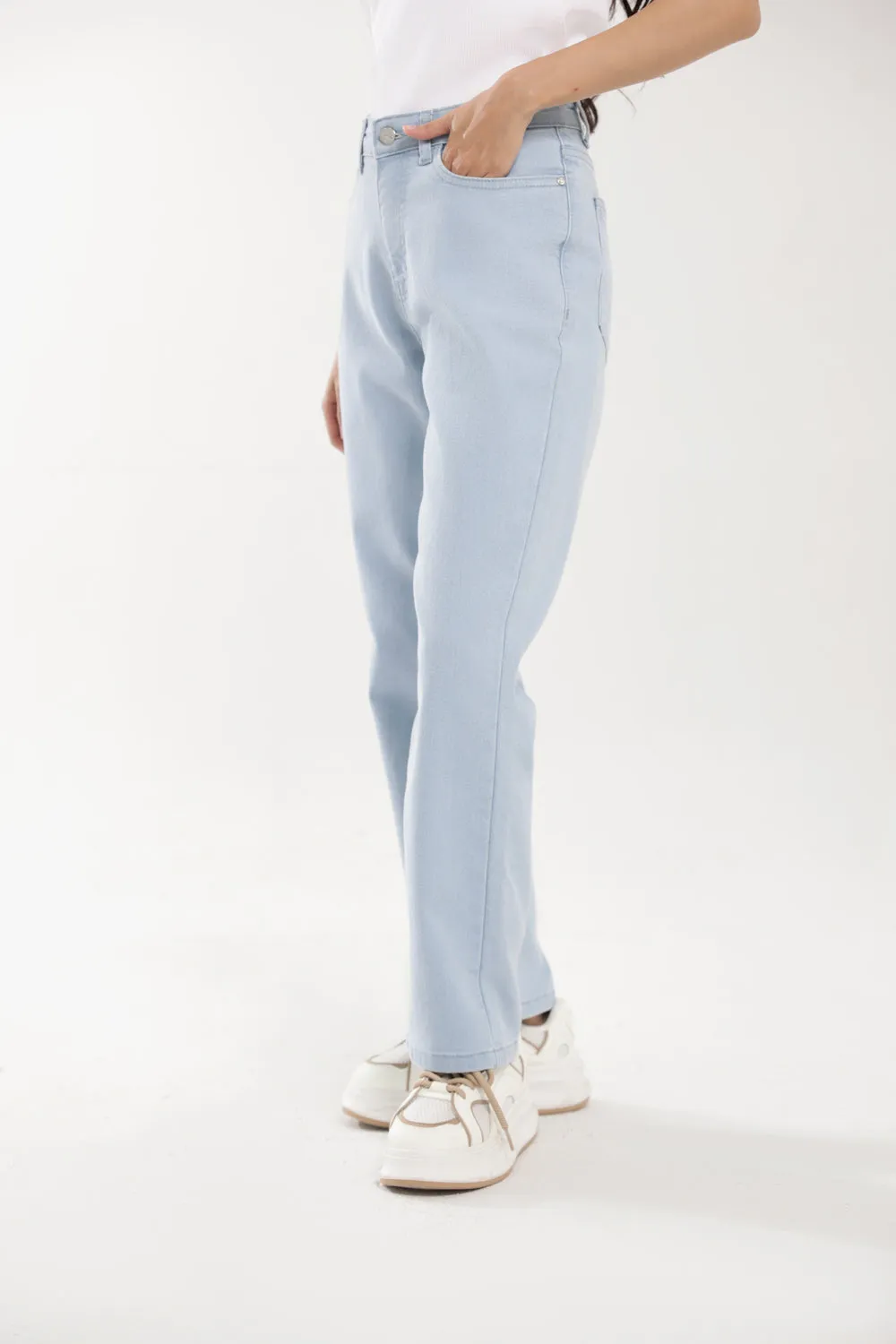 Comfy Ease STRAIGHT FIT DENIM