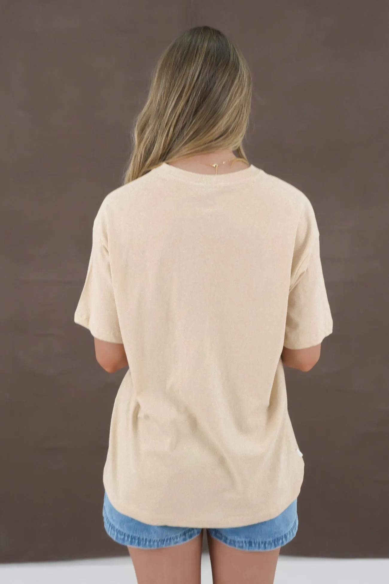 MinimalistStitching Micro Perforation Naia Tee Beige