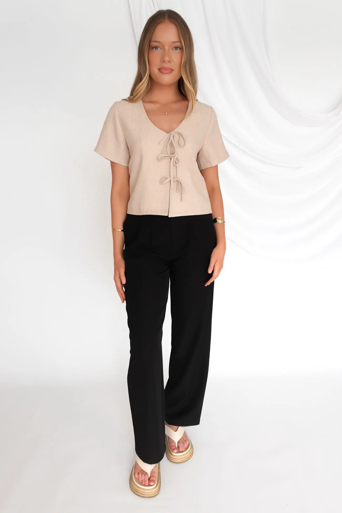 Soft Finish Onyx Tie Tee Oat