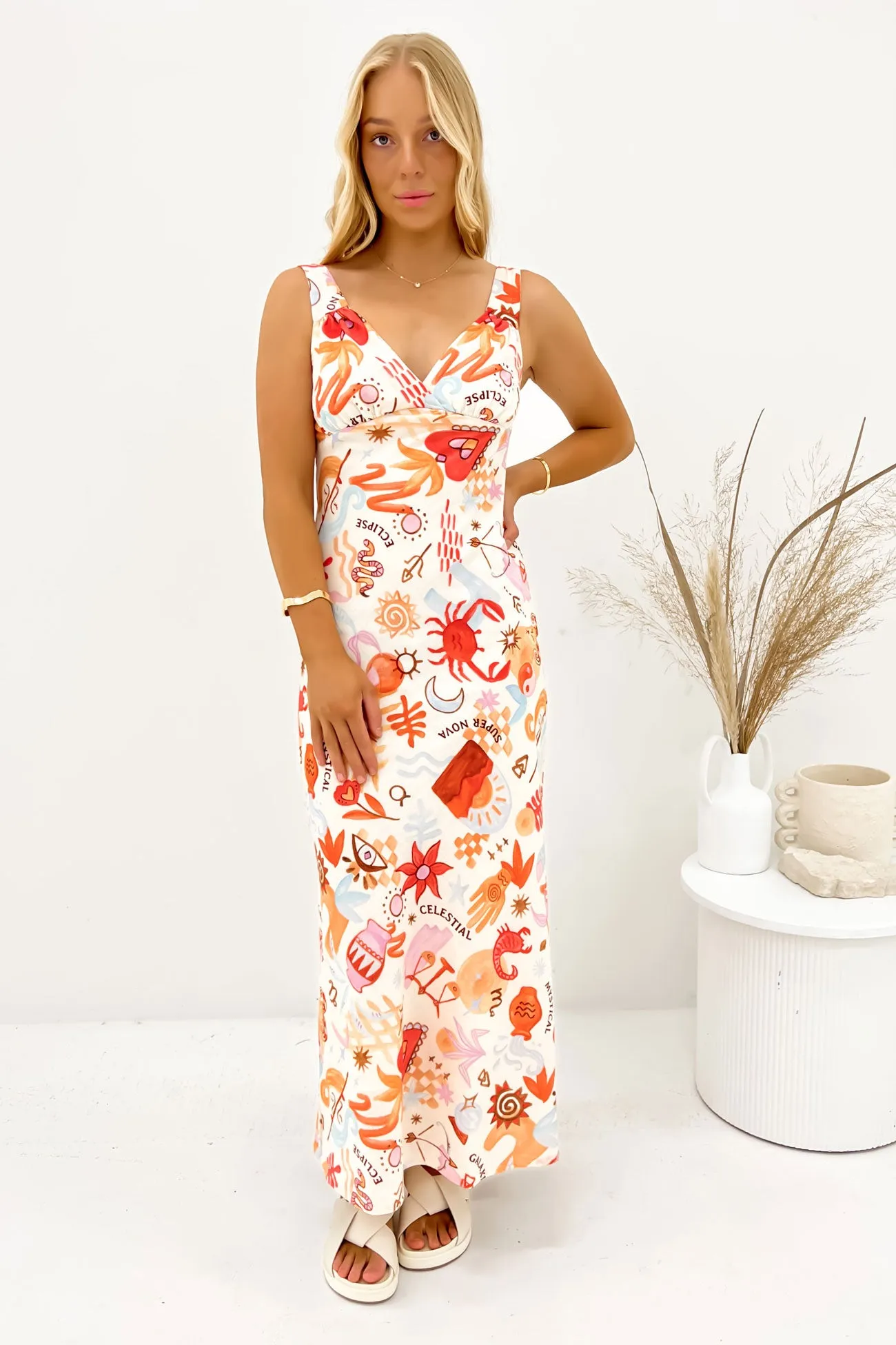 Korean Mood Tyra Maxi Dress Vintage White