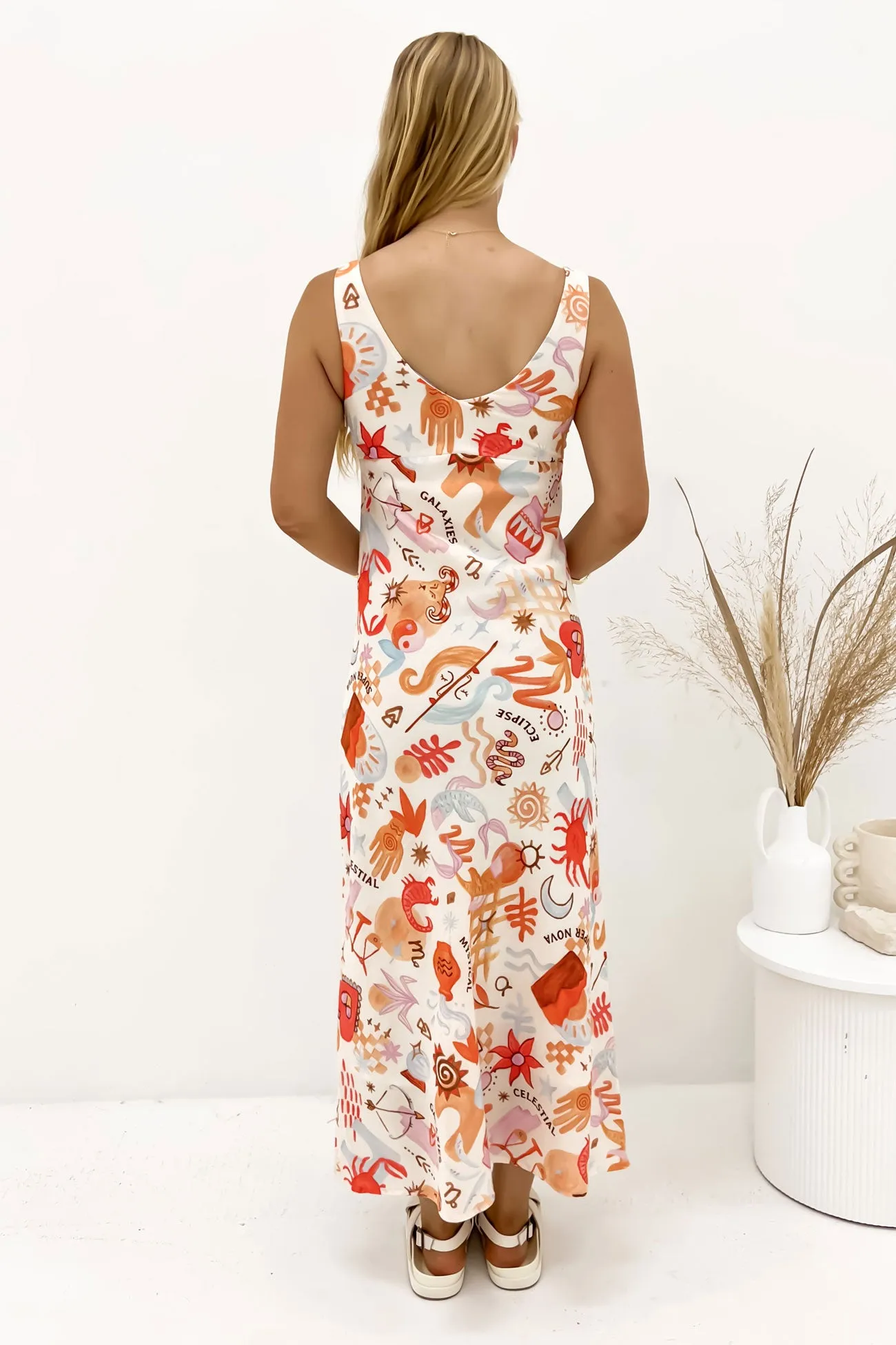 Subtle Stitch Comfortable and Soft Tyra Maxi Dress Vintage White