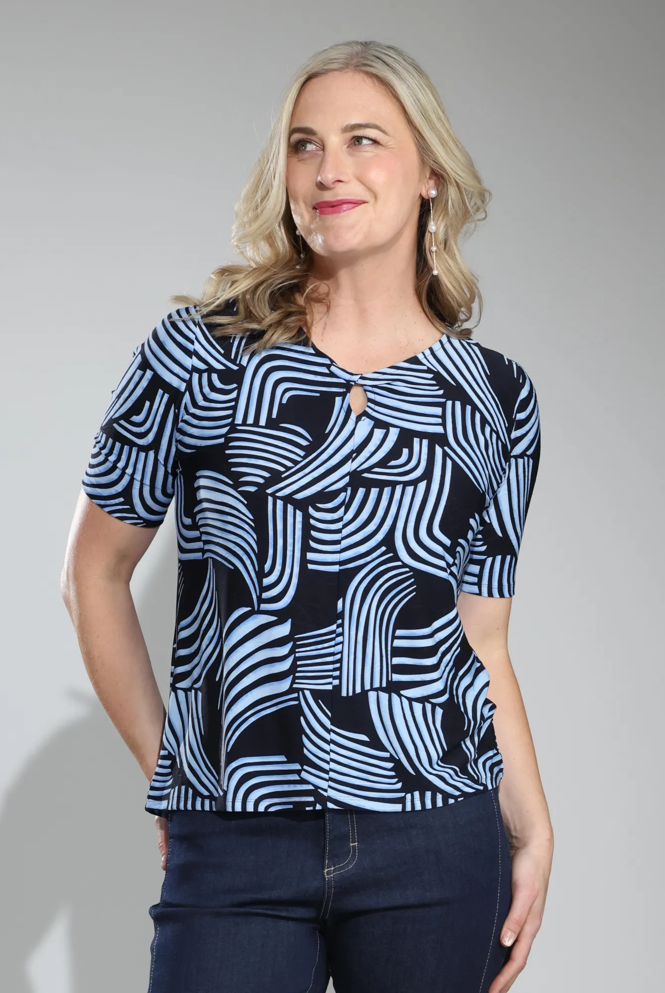 Data Mode Group Mood Printed Top | Navy Sky Geo | 7402C1
