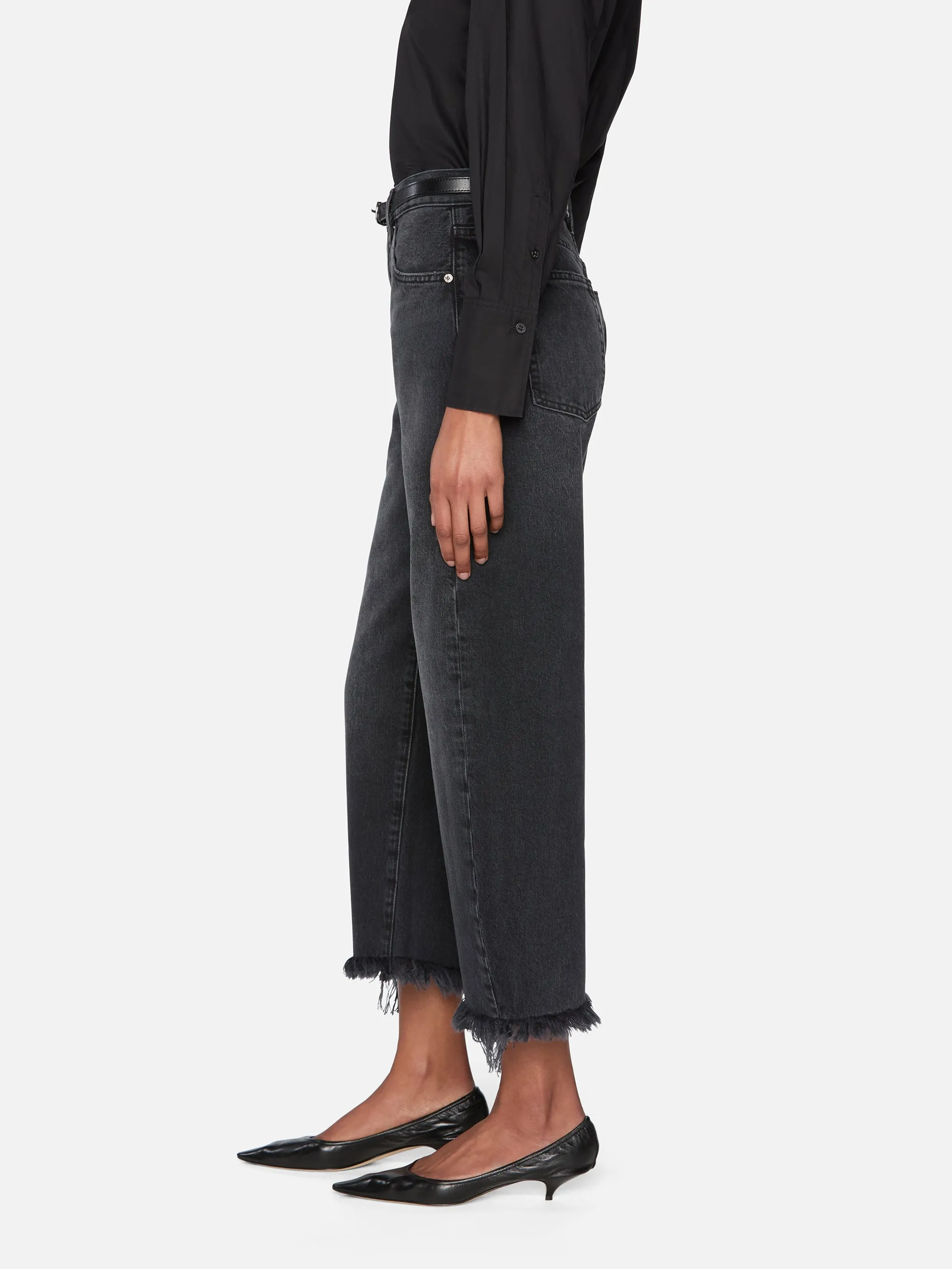 RegularFit The Bubble Crop -- Limitless Raw Fray