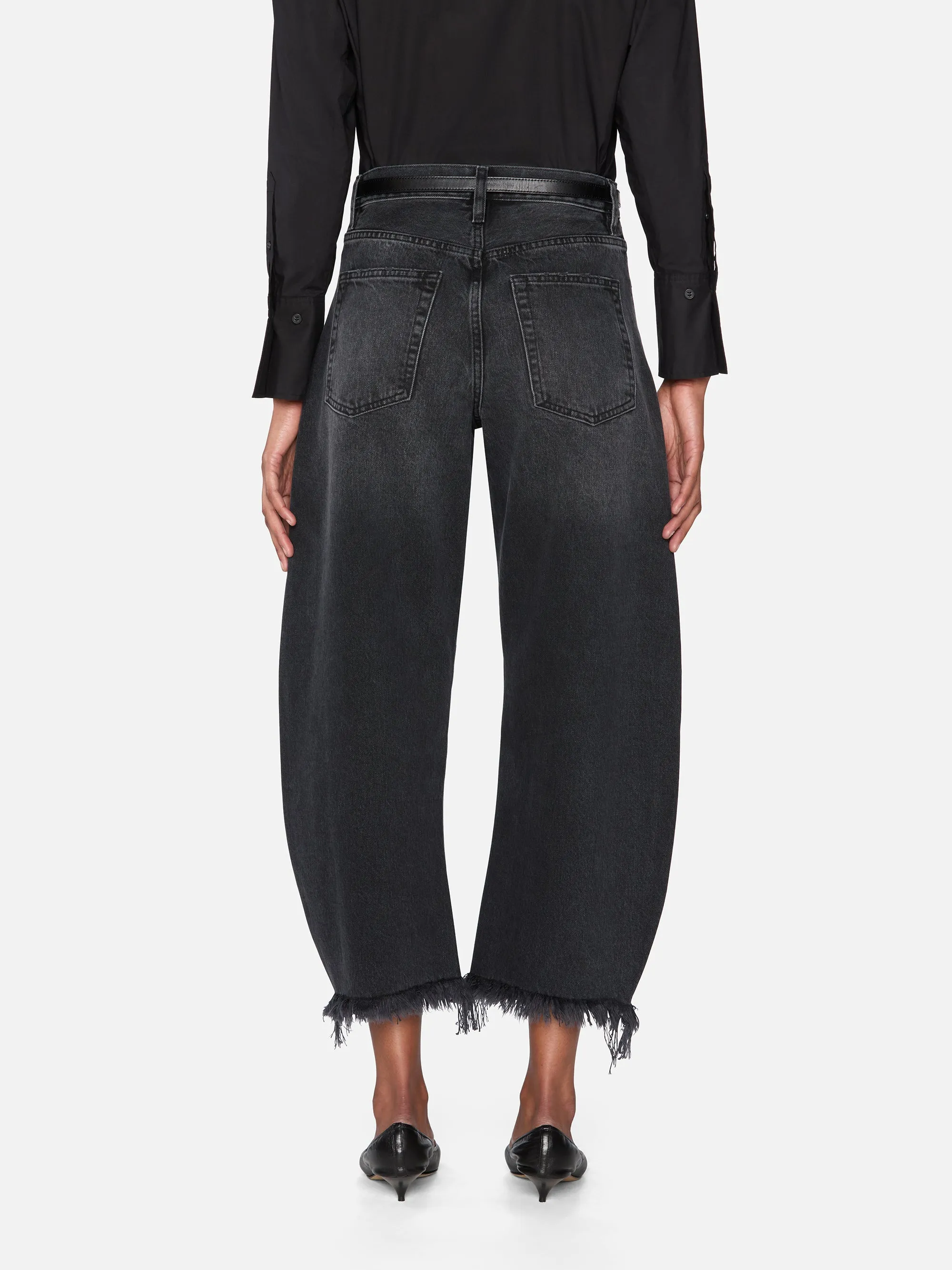 The Bubble Crop -- Limitless Raw Fray Body Contour Cozy Casual