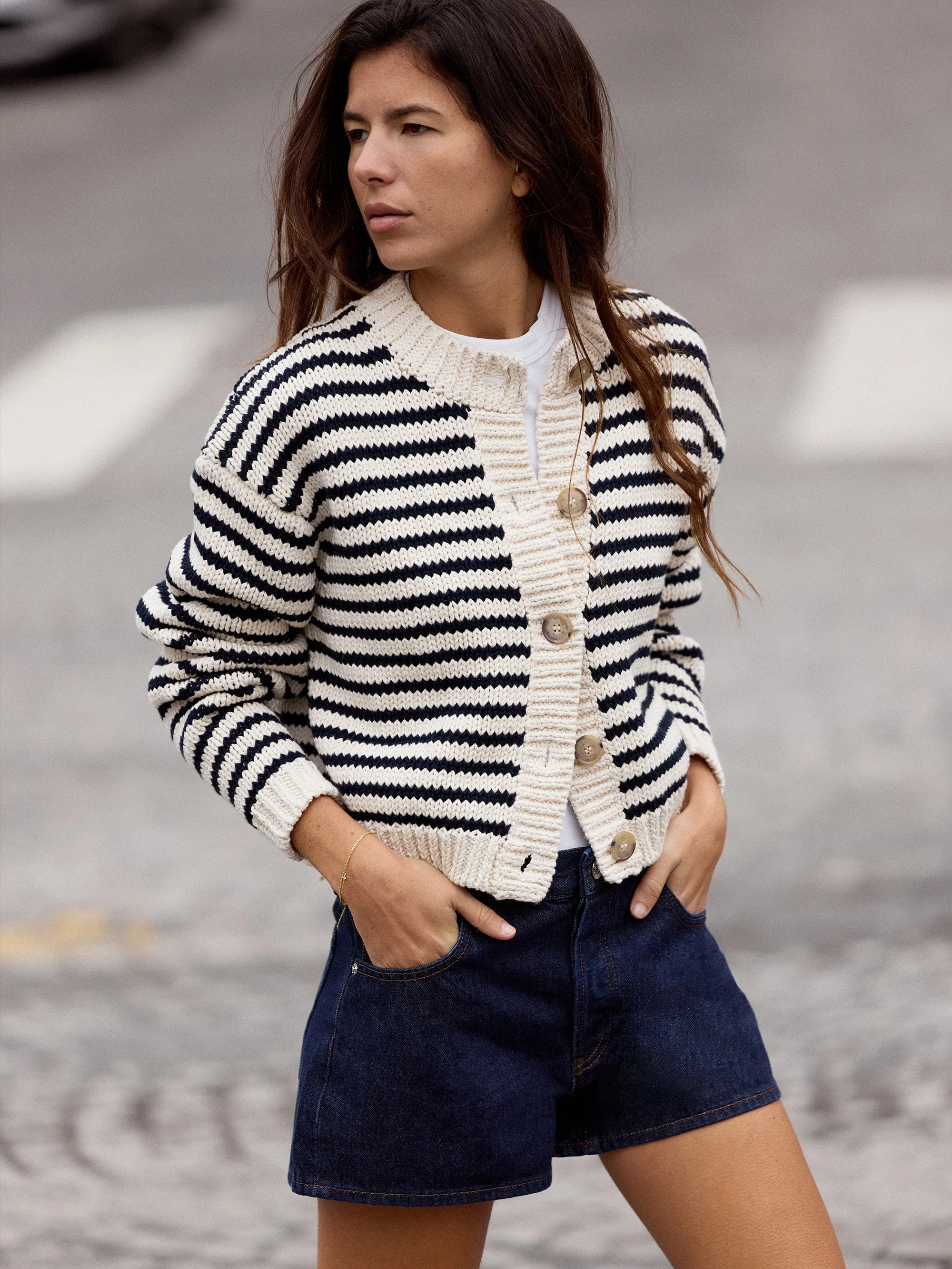 The Hang Short -- Rinse Movement Support