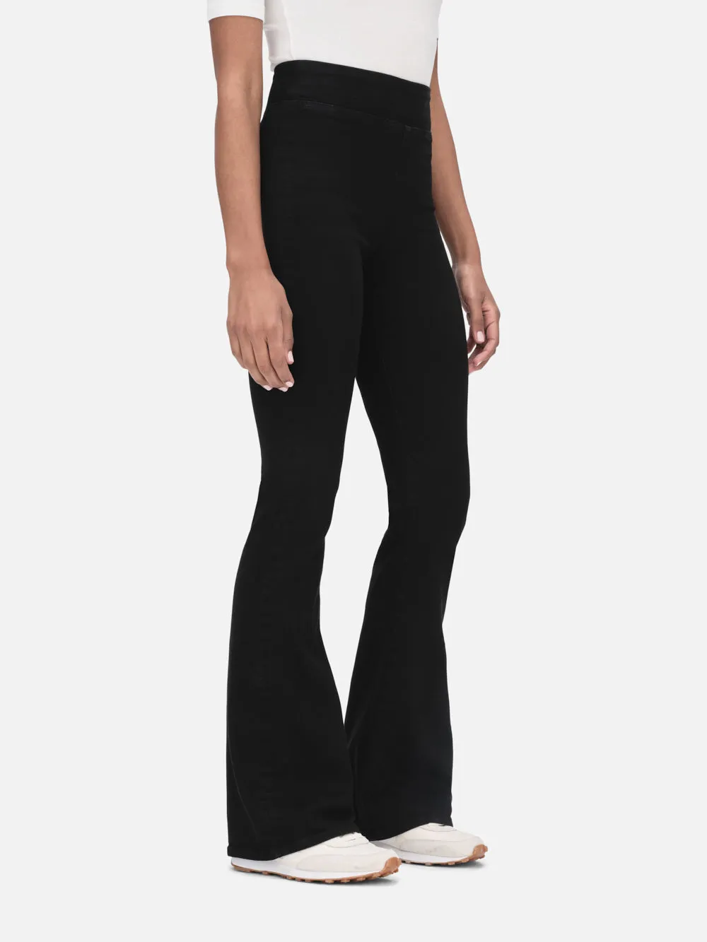 Durable Wear Comfortable fit The Jetset Flare -- Sheen Noir