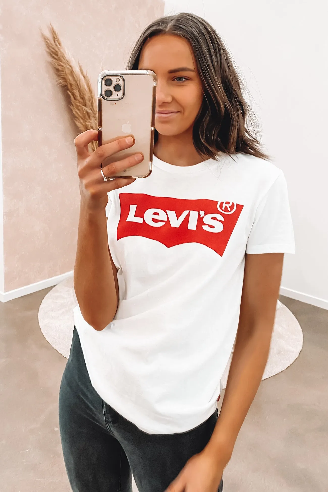 Regular fit normality The Perfect Tee Batwing White