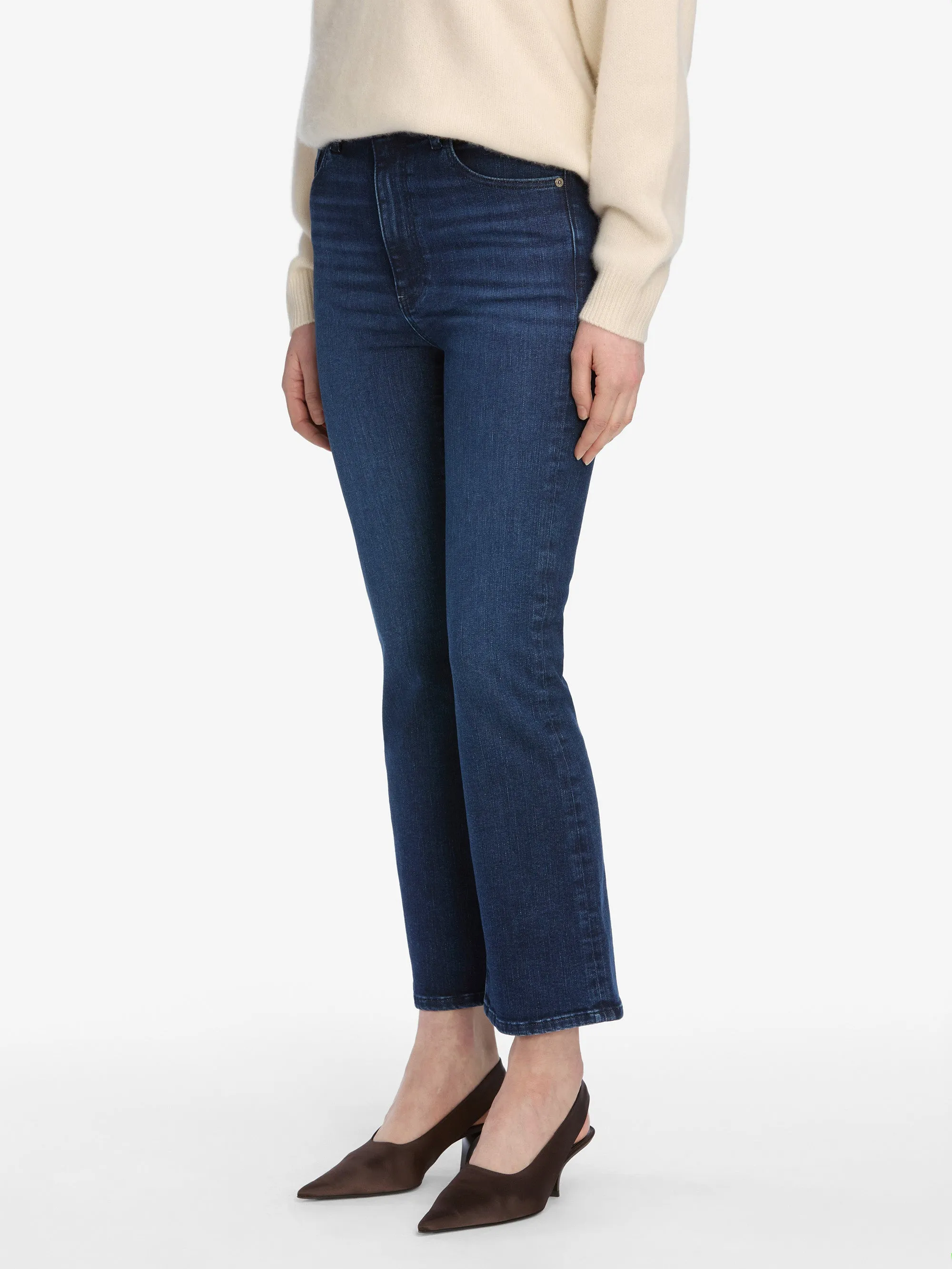 The Reboot Crop -- Trick Adaptive Fit