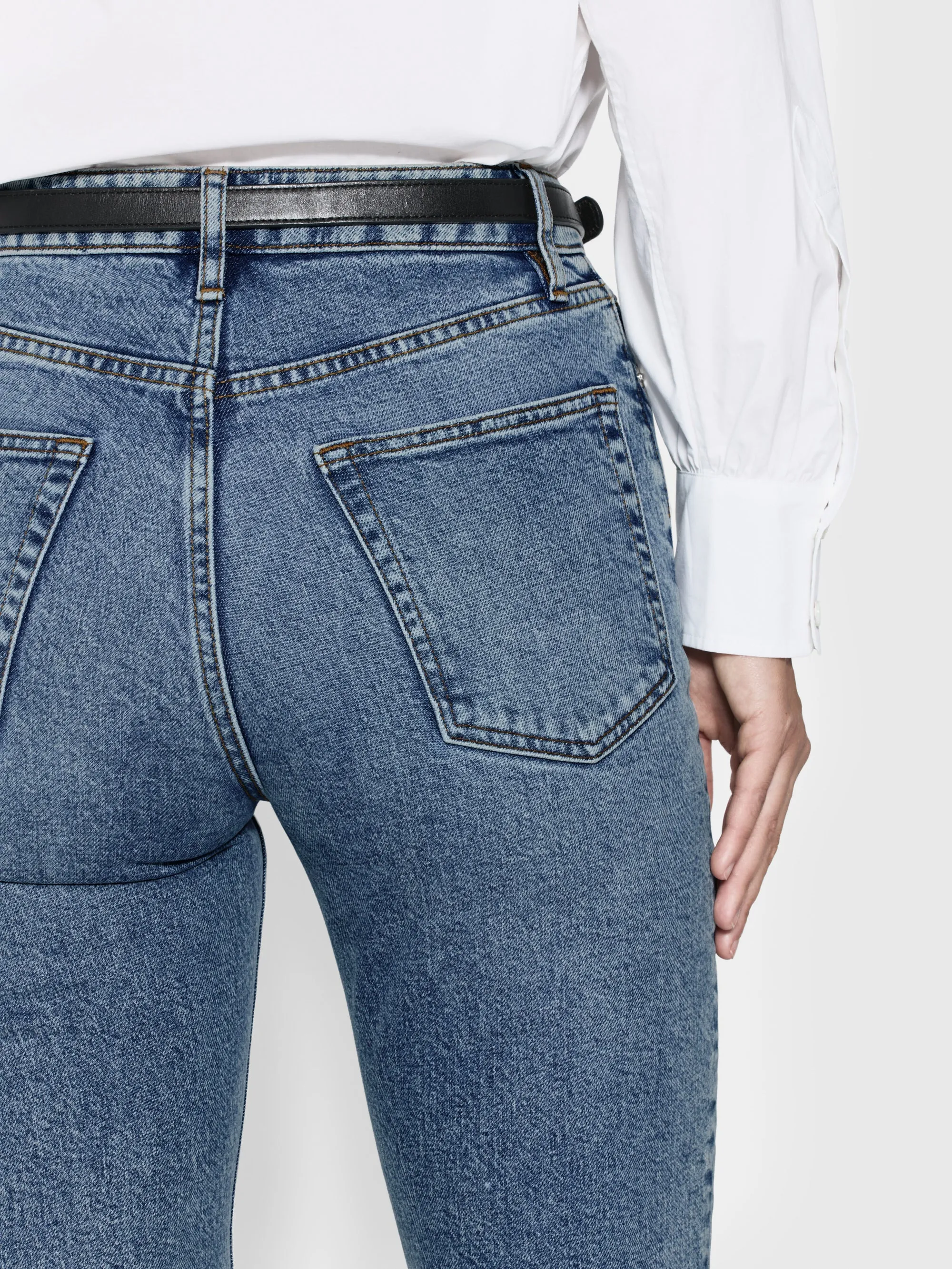 The Ruler -- Indio Blackout fabric SecureClosures