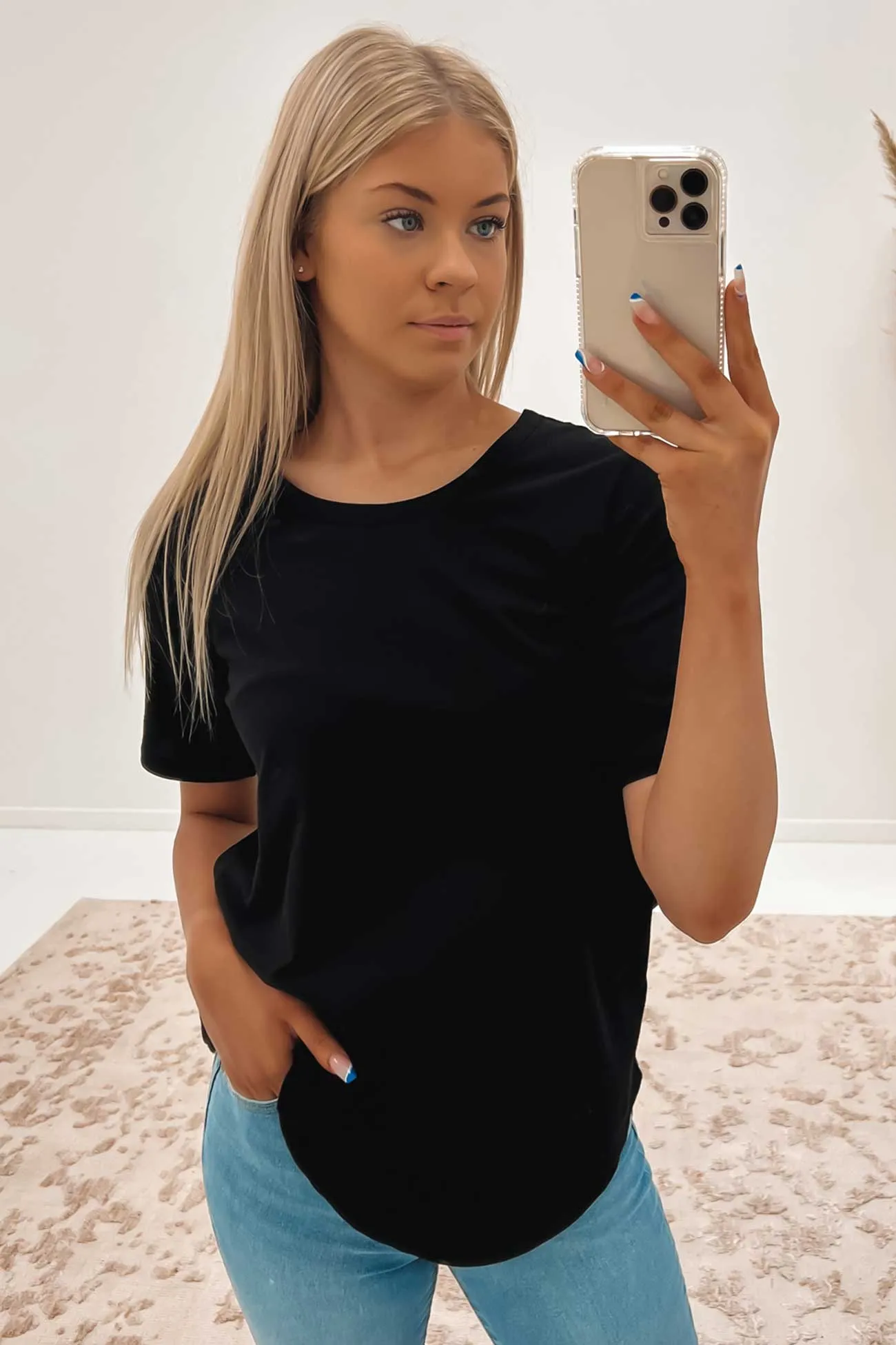 Circular Knit Design Active Layering Ariana Tee Black