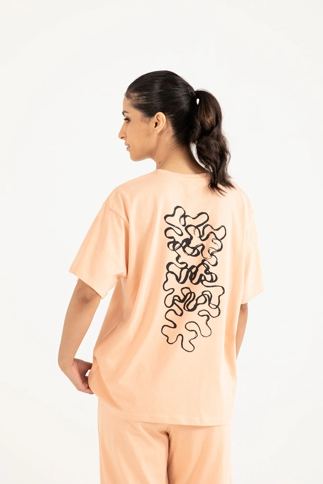 GRAPHIC OVERSIZED TEE MultipurposeCuffs