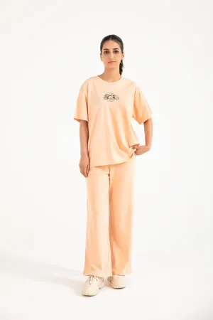 GRAPHIC OVERSIZED TEE Effortless Wearable