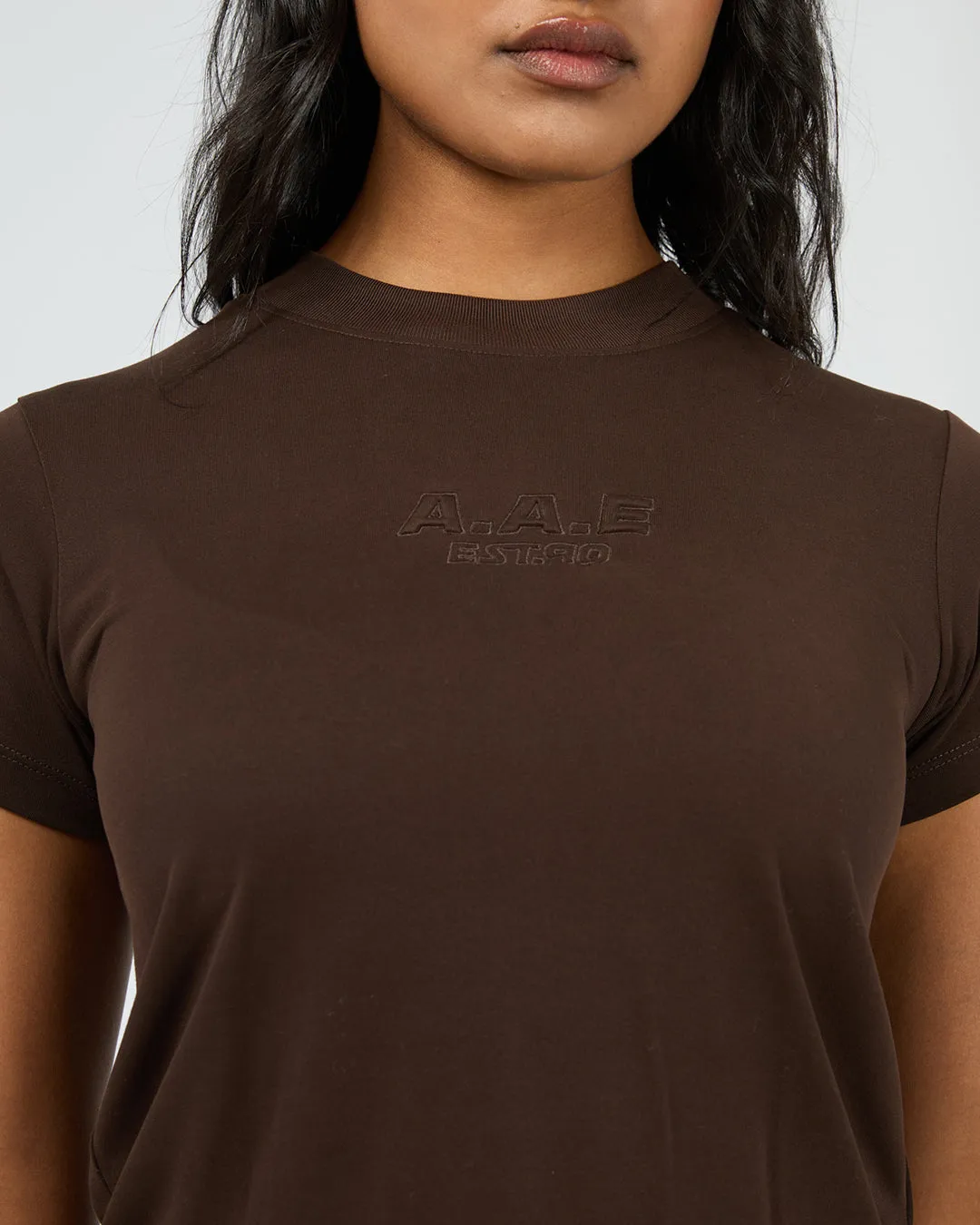 Timeless and Chic Light Outfit All About Eve Luxe Active Tee Brown