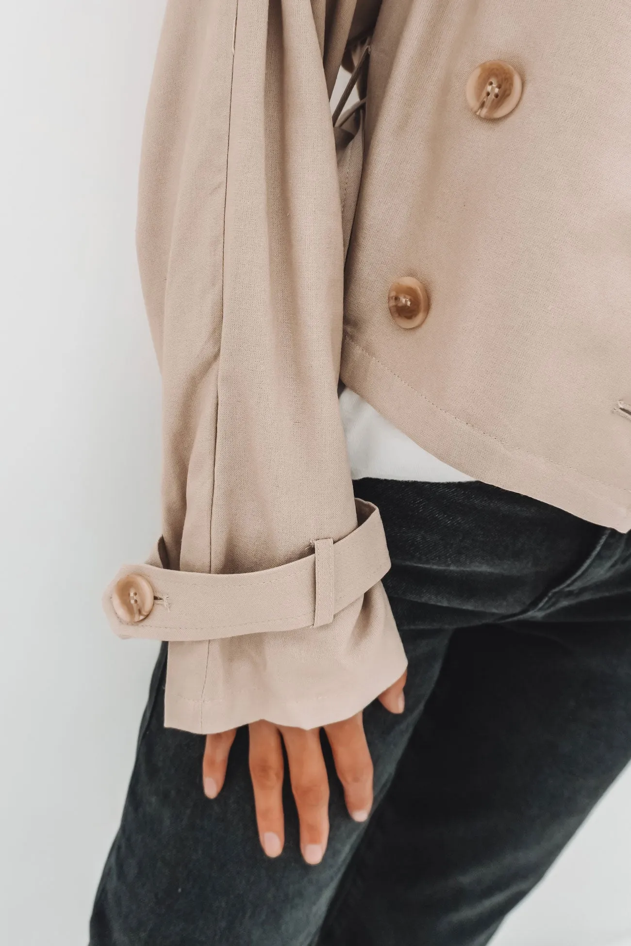 Comfort Focused Design AntiStaticCoating Toledo Crop Trench Bone