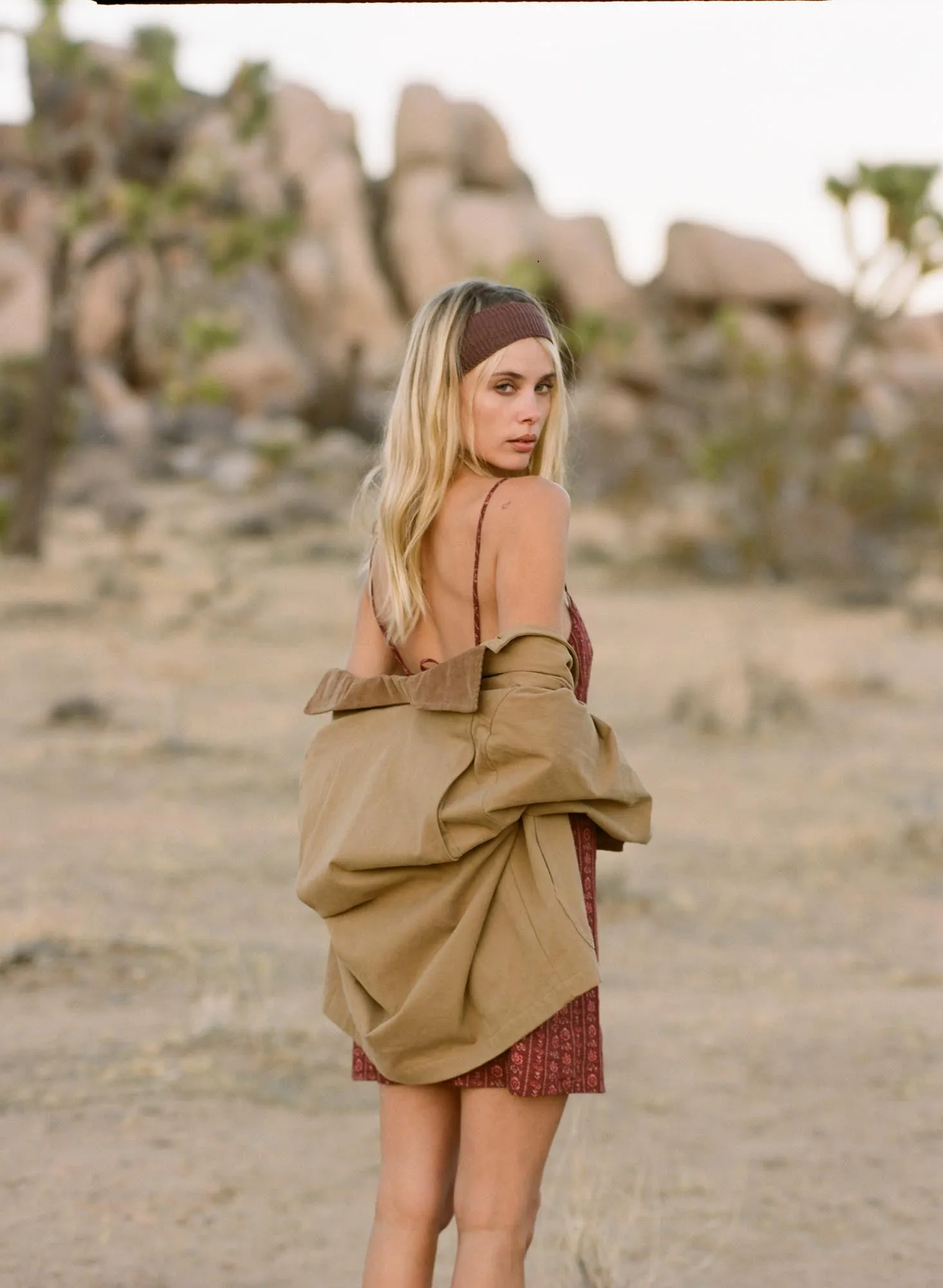 Kind Glow Vintage Floral Mini Dress Burgundy