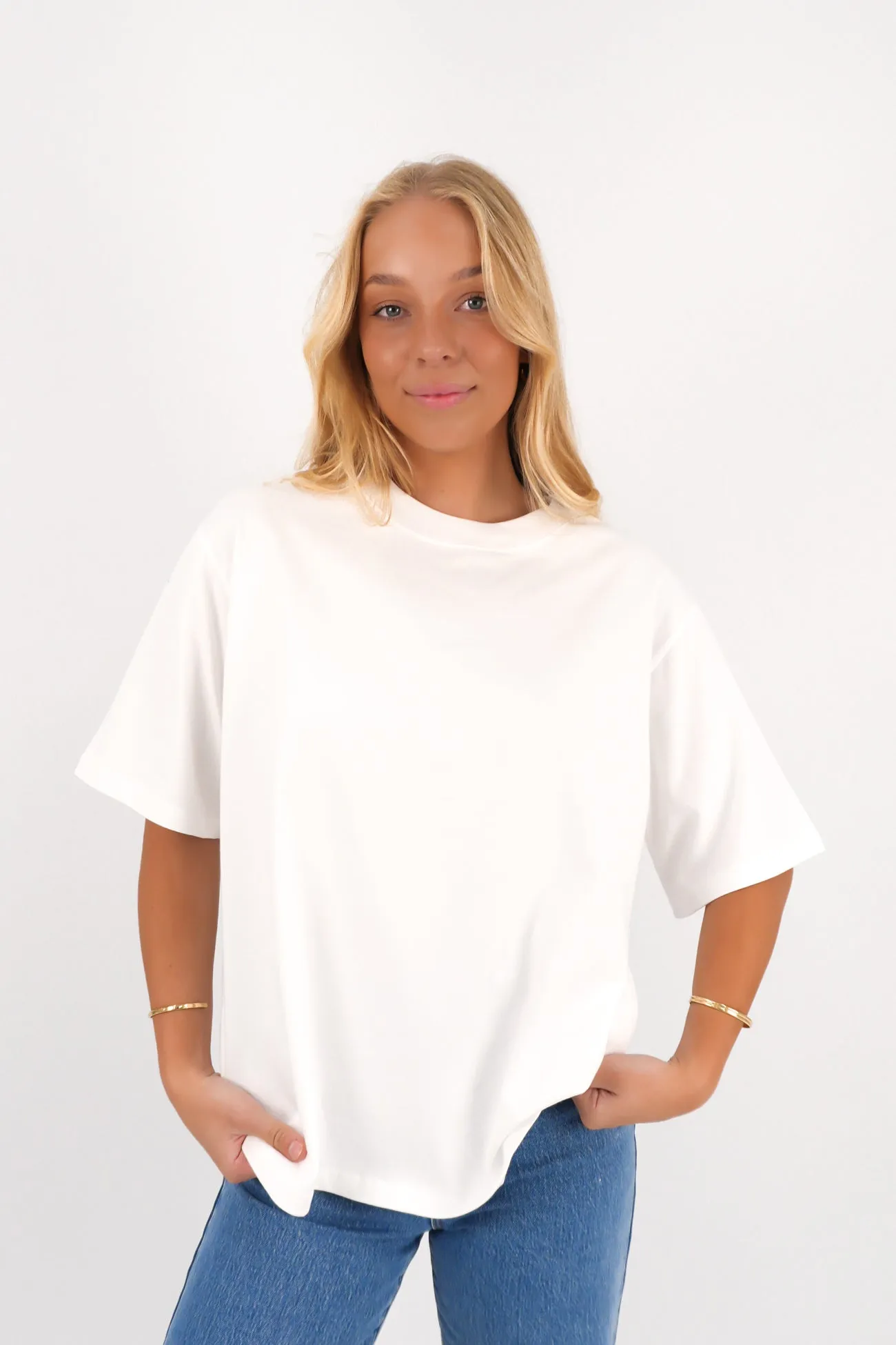 Core Oversized Tee White Effortless Design Regular fit normality