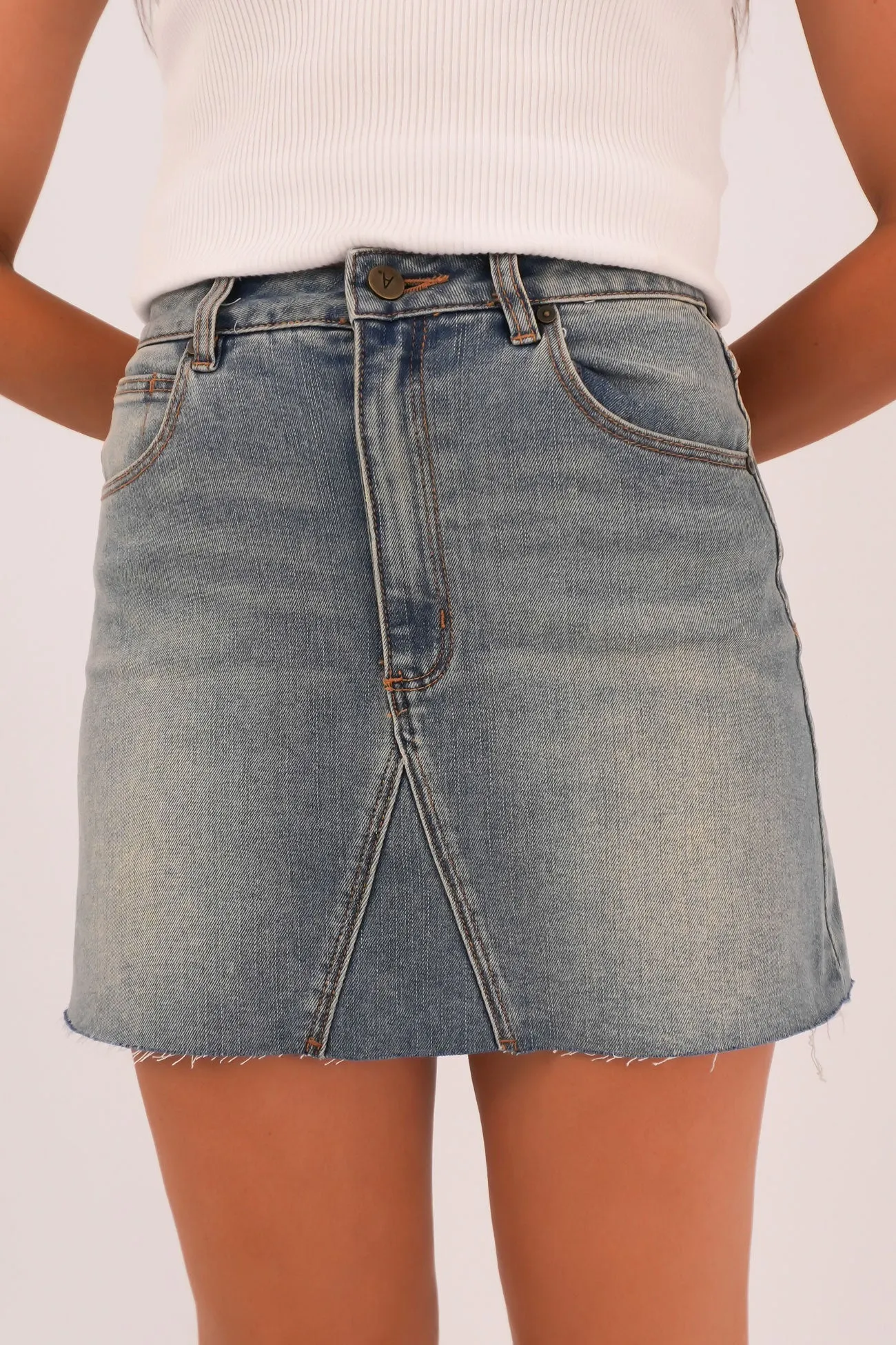 Formal Event Simple Styling A Aline Skirt Gisele