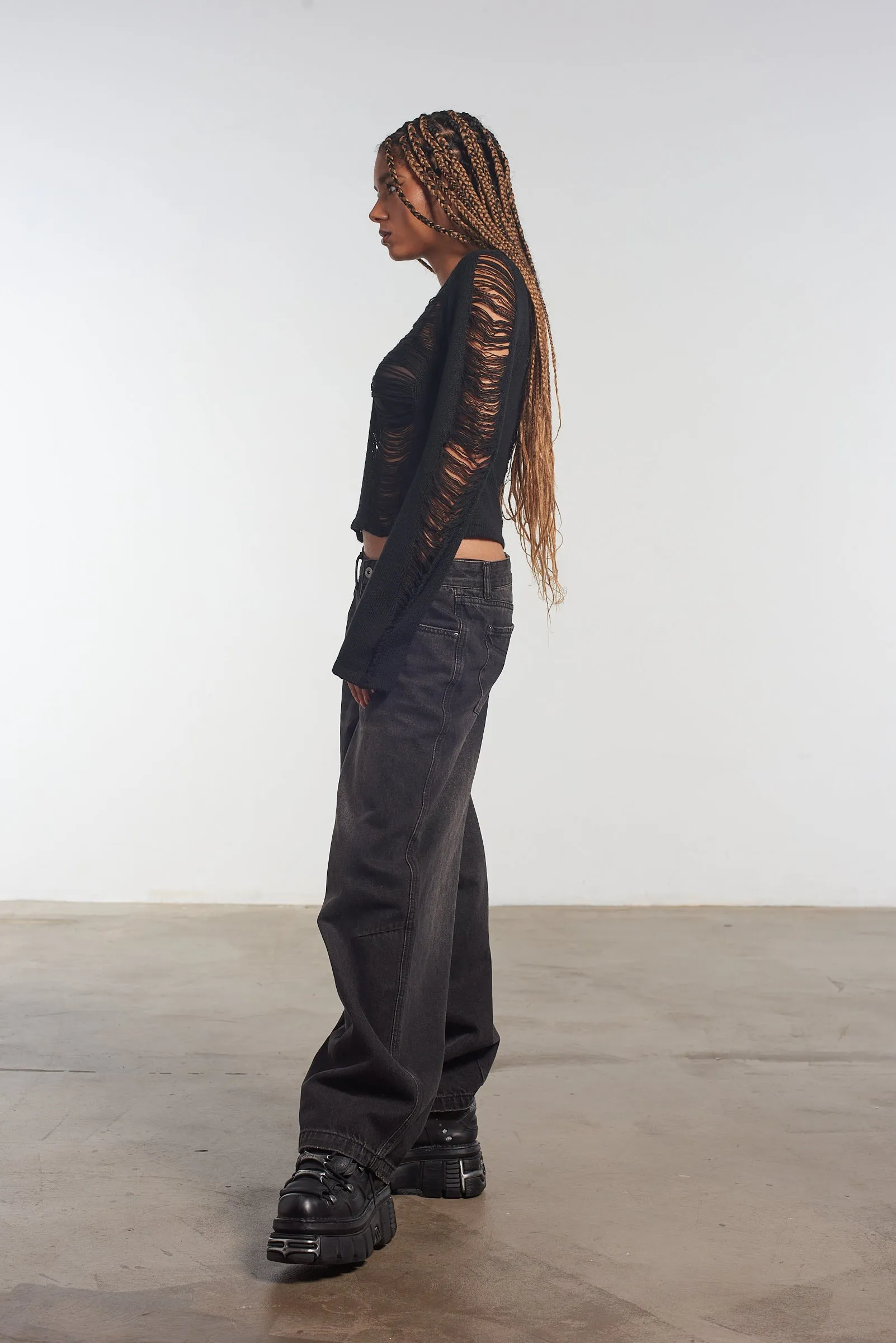 Vamp Ladder Knit Sleek Surface