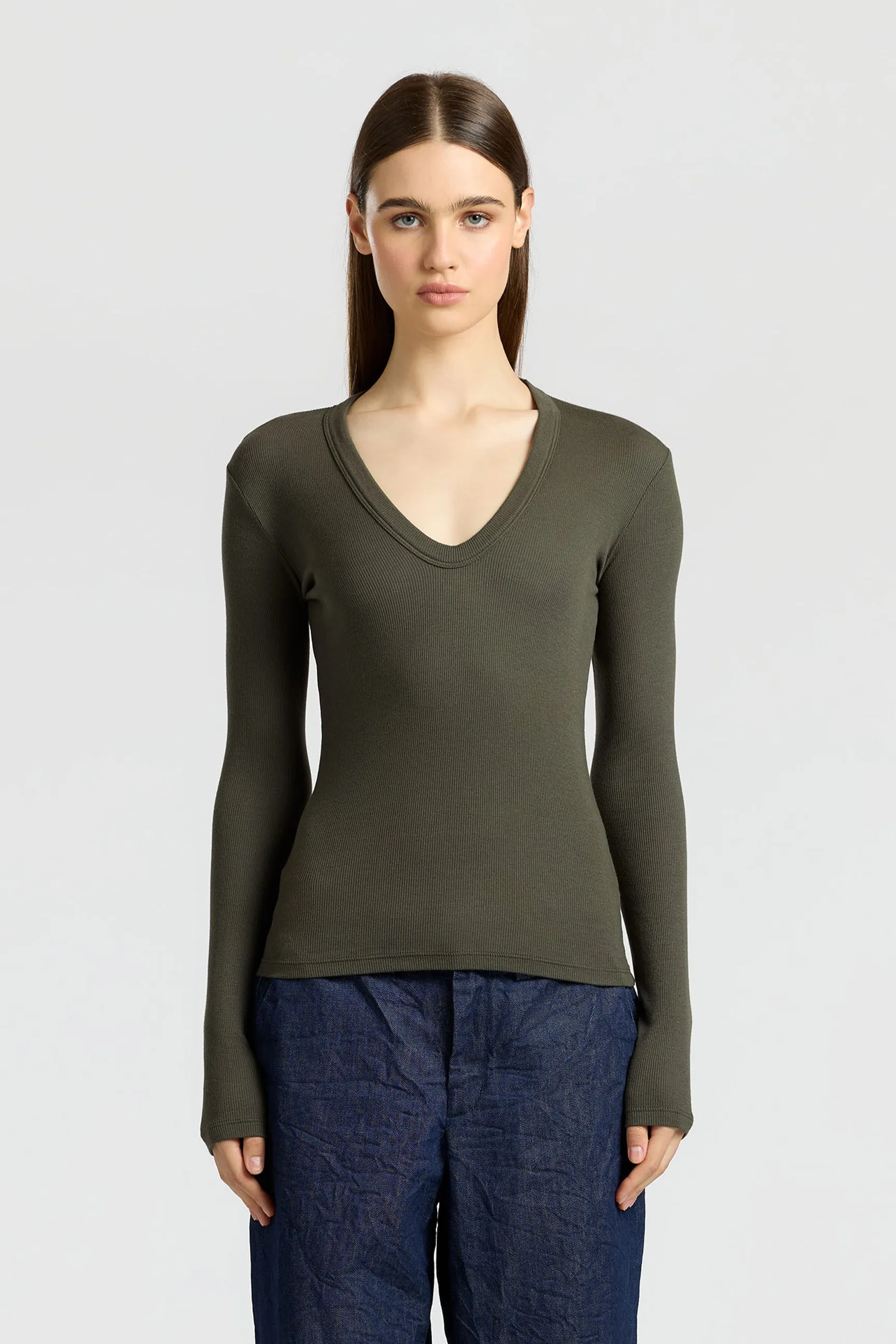 Verona U-Neck Shirt Casual Vibes Perfect Comfort