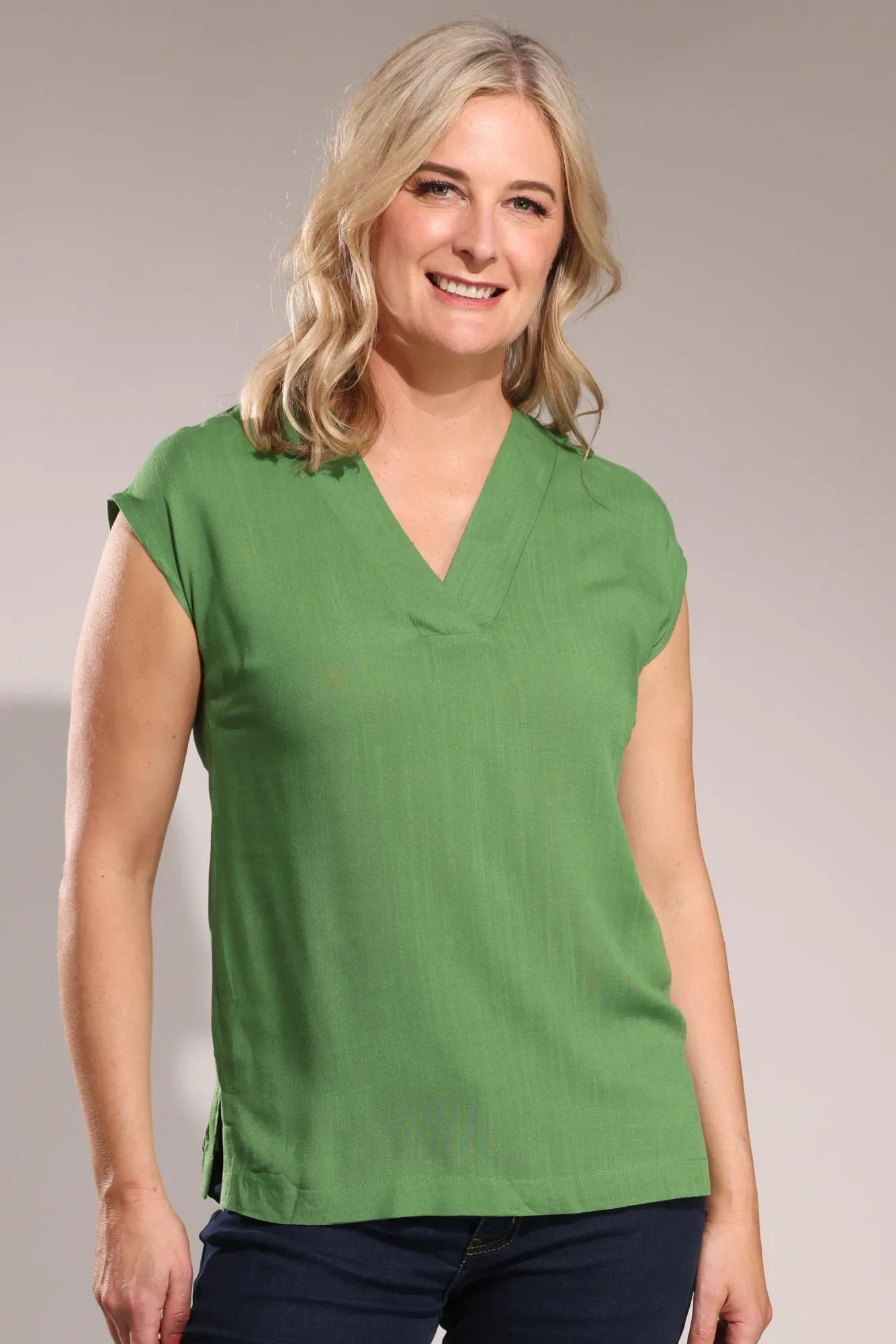 Sleeveless V neck Top | Avocado | 3301A1 Open Glow Wrinklefree