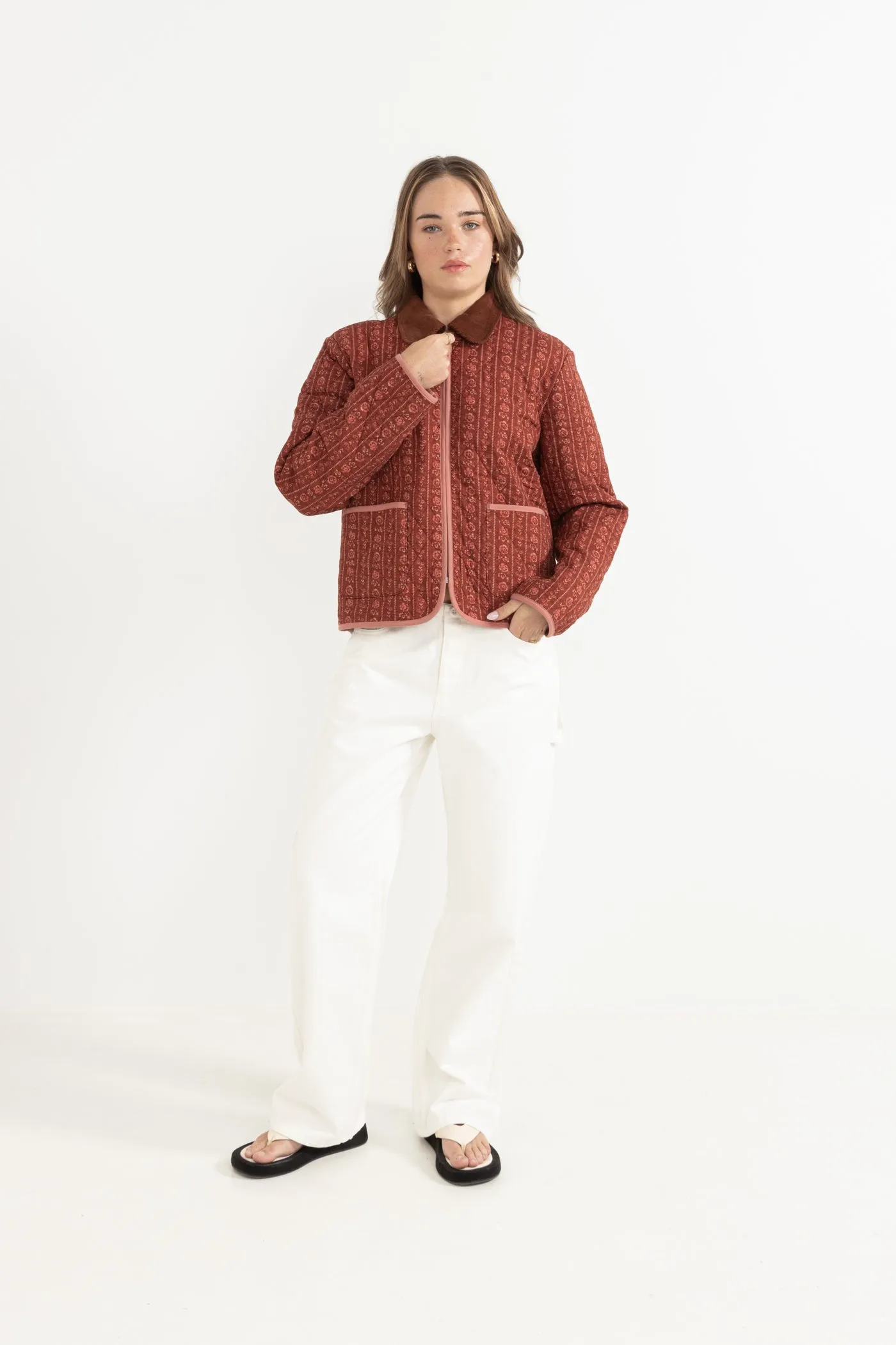 Vintage Floral Quilted Jacket Burgundy WaterResistantFabric Airtight Fasteners