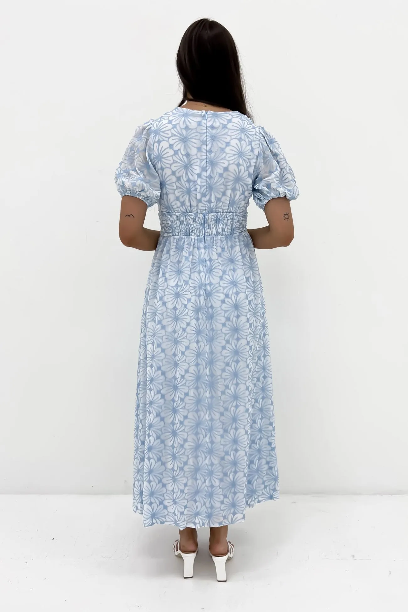 Nala Maxi Dress Blue Flower Chic Look Easy Go