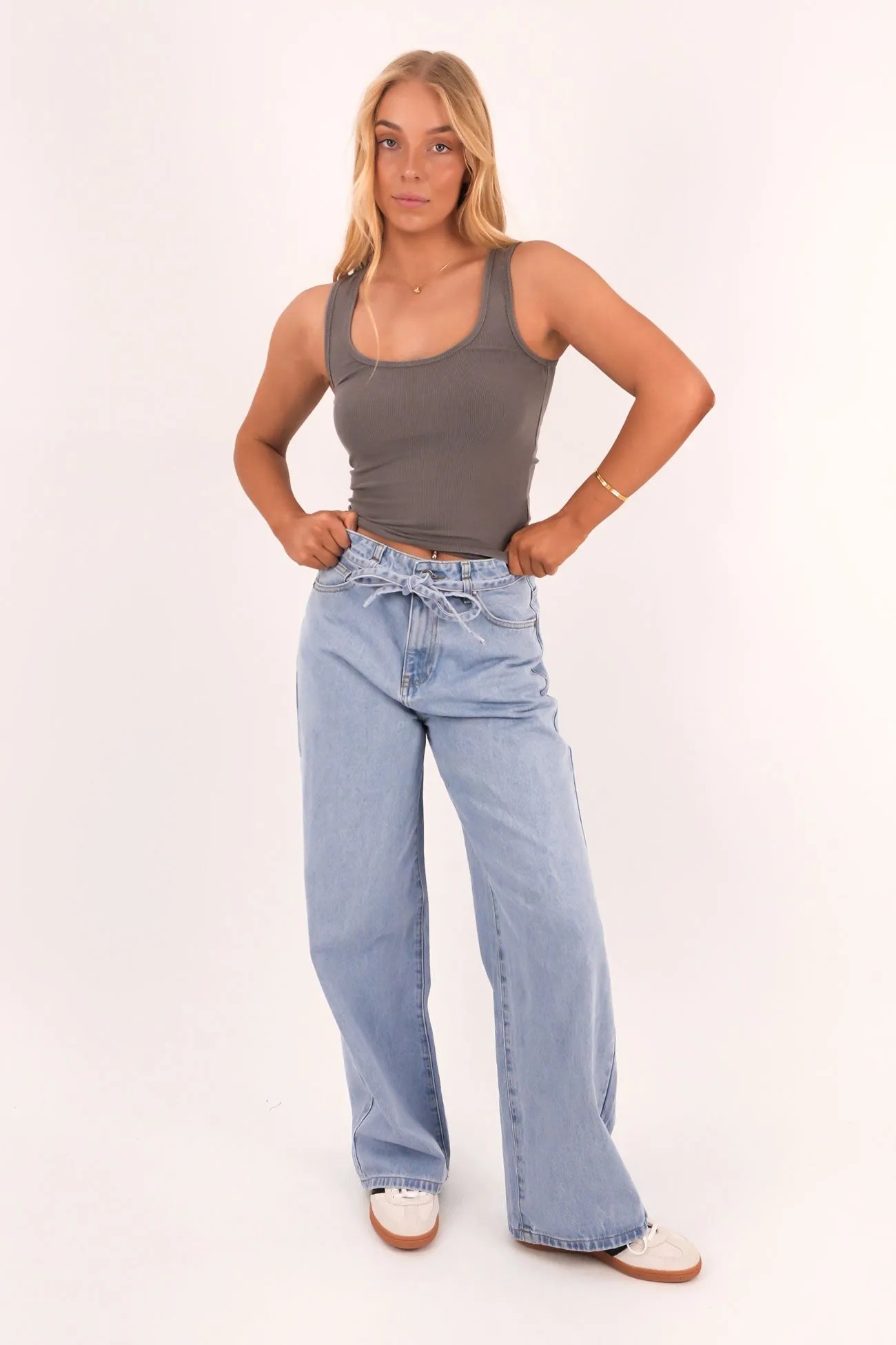 Comfortable Design Hygienic Finish Washed Rib Scoop Neck Tank Charcoal