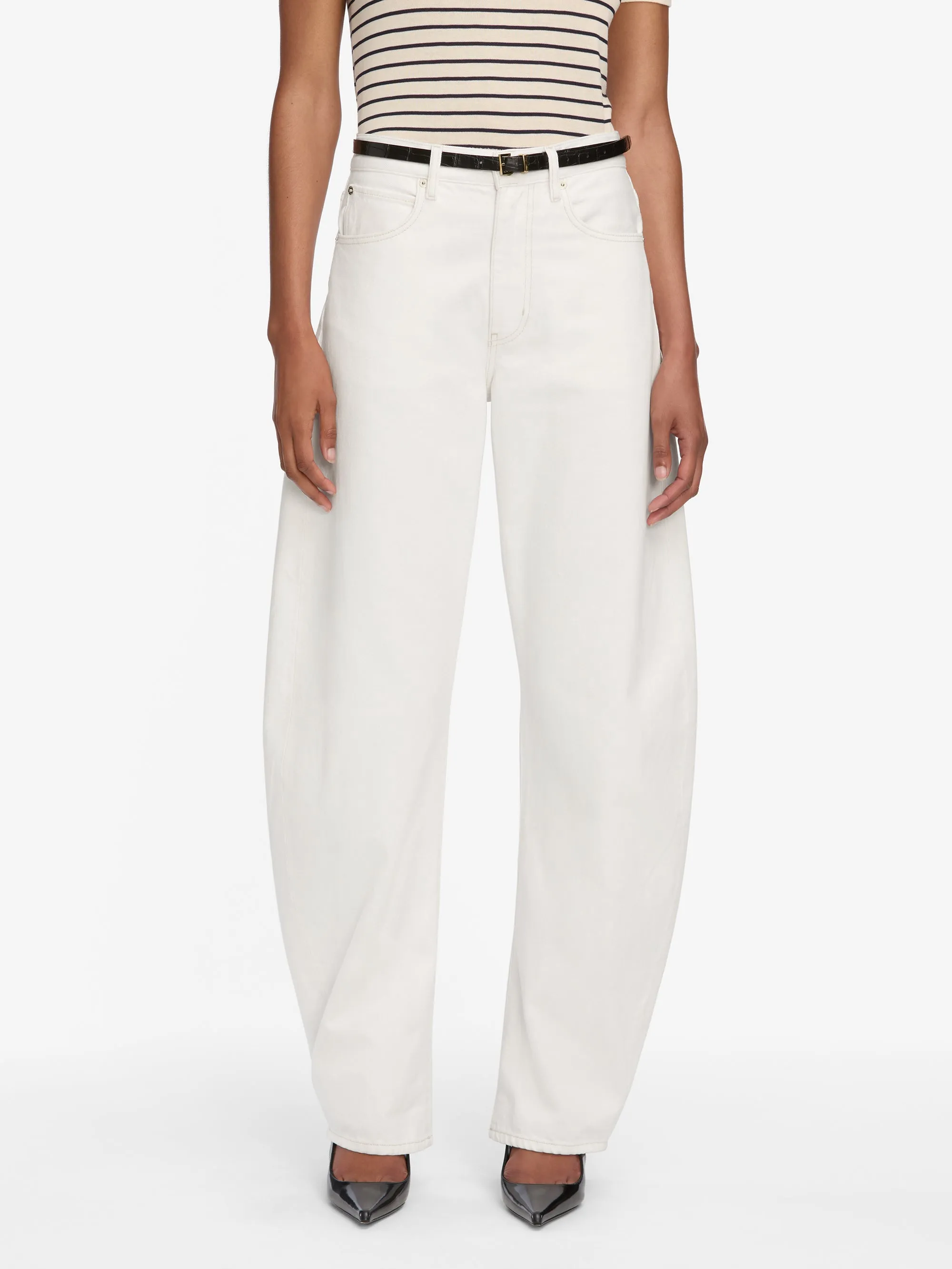 The Bubble -- Au Natural Clean Chic Design