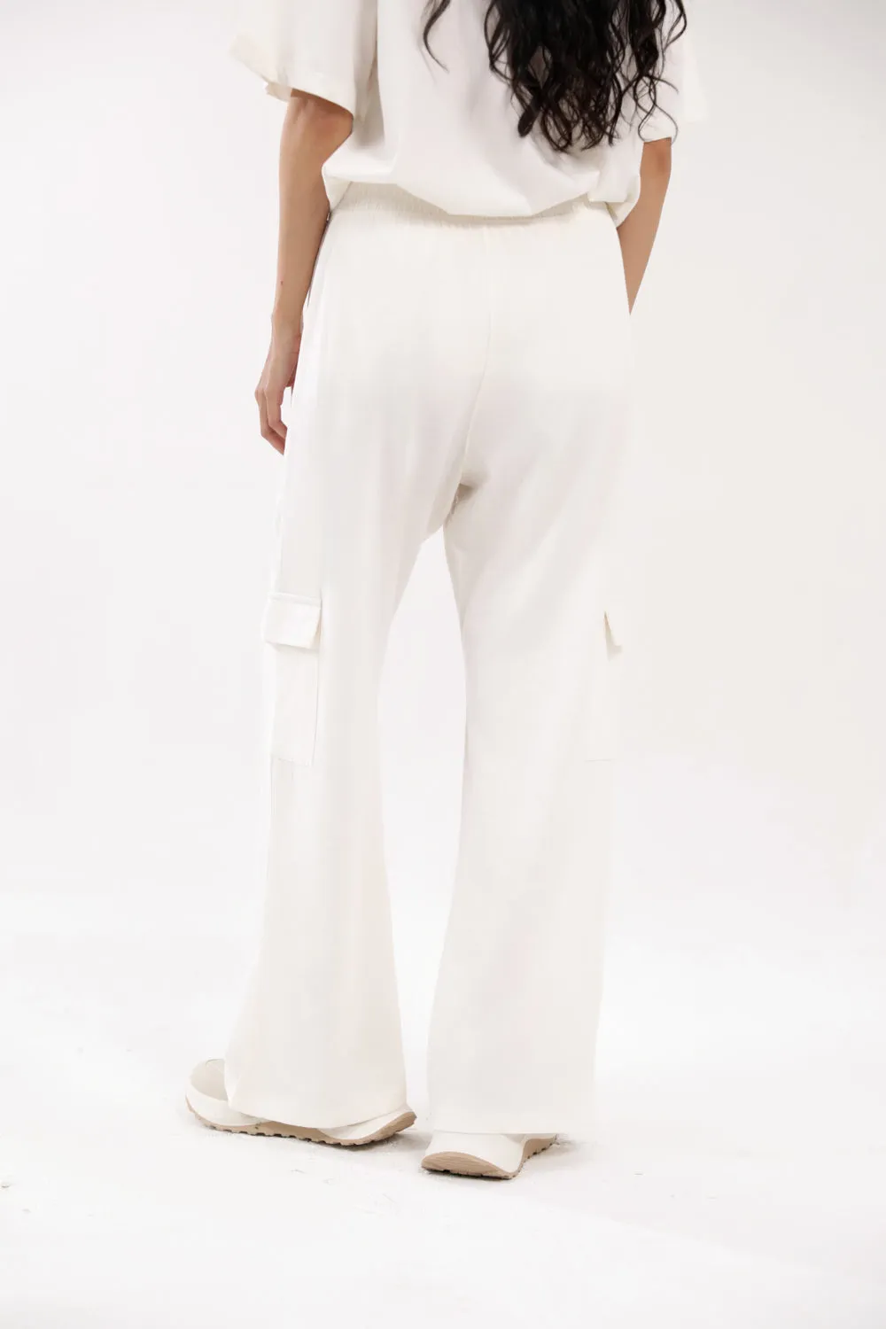 Lightweight Fabric WIDE LEG CARGO TROUSERS