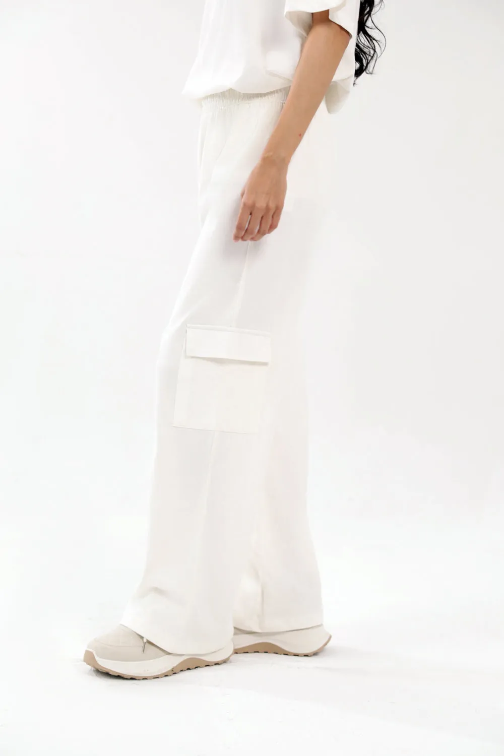 WIDE LEG CARGO TROUSERS Chilly Weather Fit Sport Wear Fit