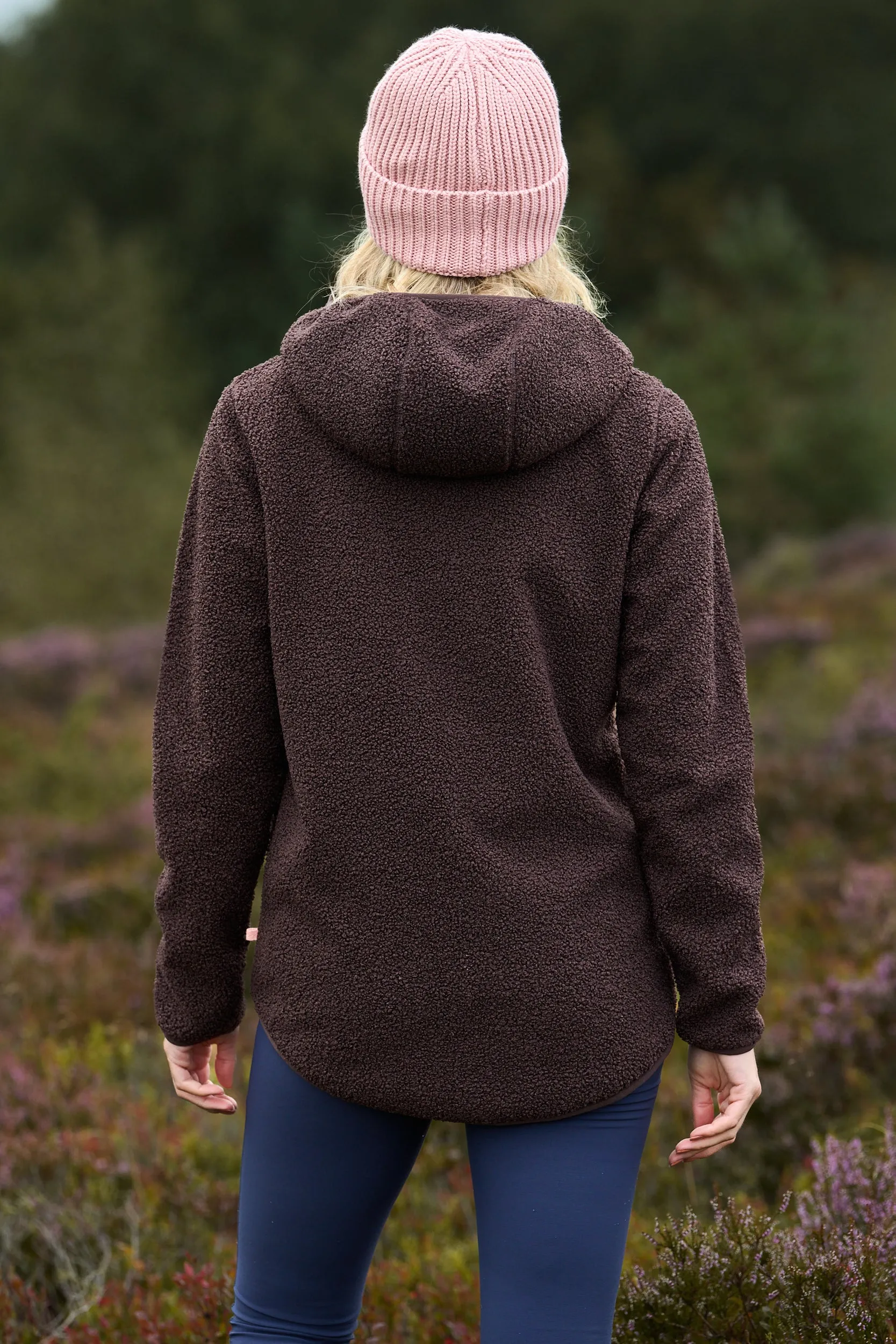 Moisture Wicking Inner Layer Classic Casual Look Windproof Gale Fleece - Chocolate Plum